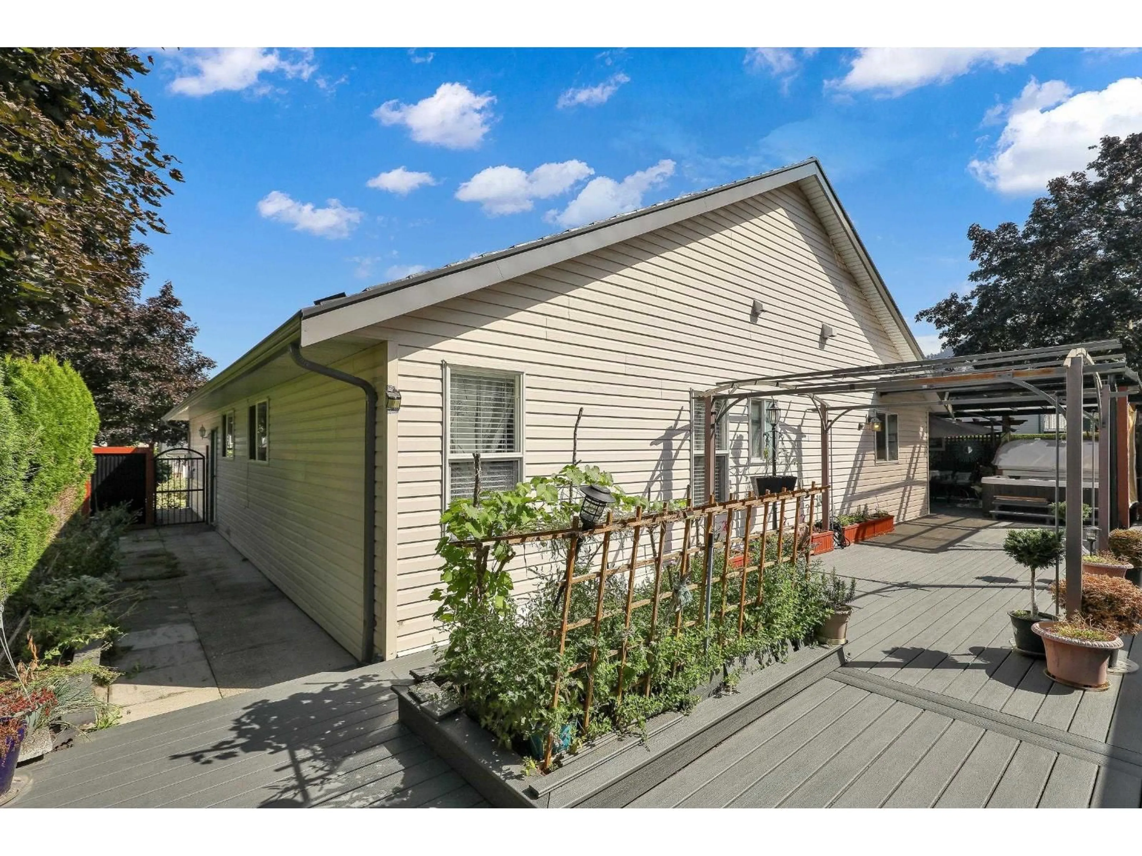 Unknown for 5451 CEDARCREEK DRIVE, Chilliwack British Columbia V2R5K4