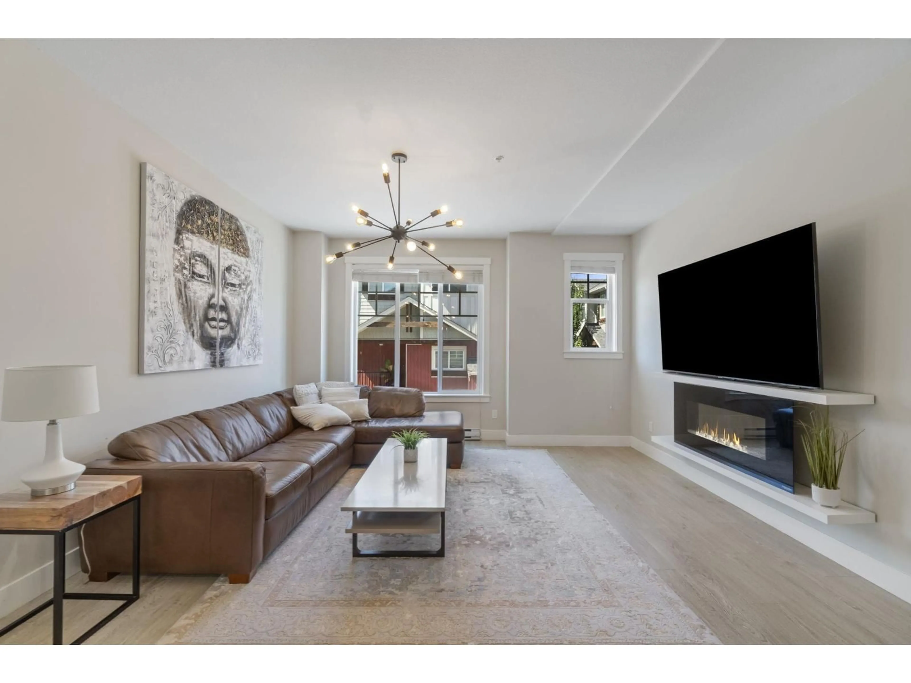 Living room with furniture, unknown for 110 - 20498 82, Langley British Columbia V2Y0V1