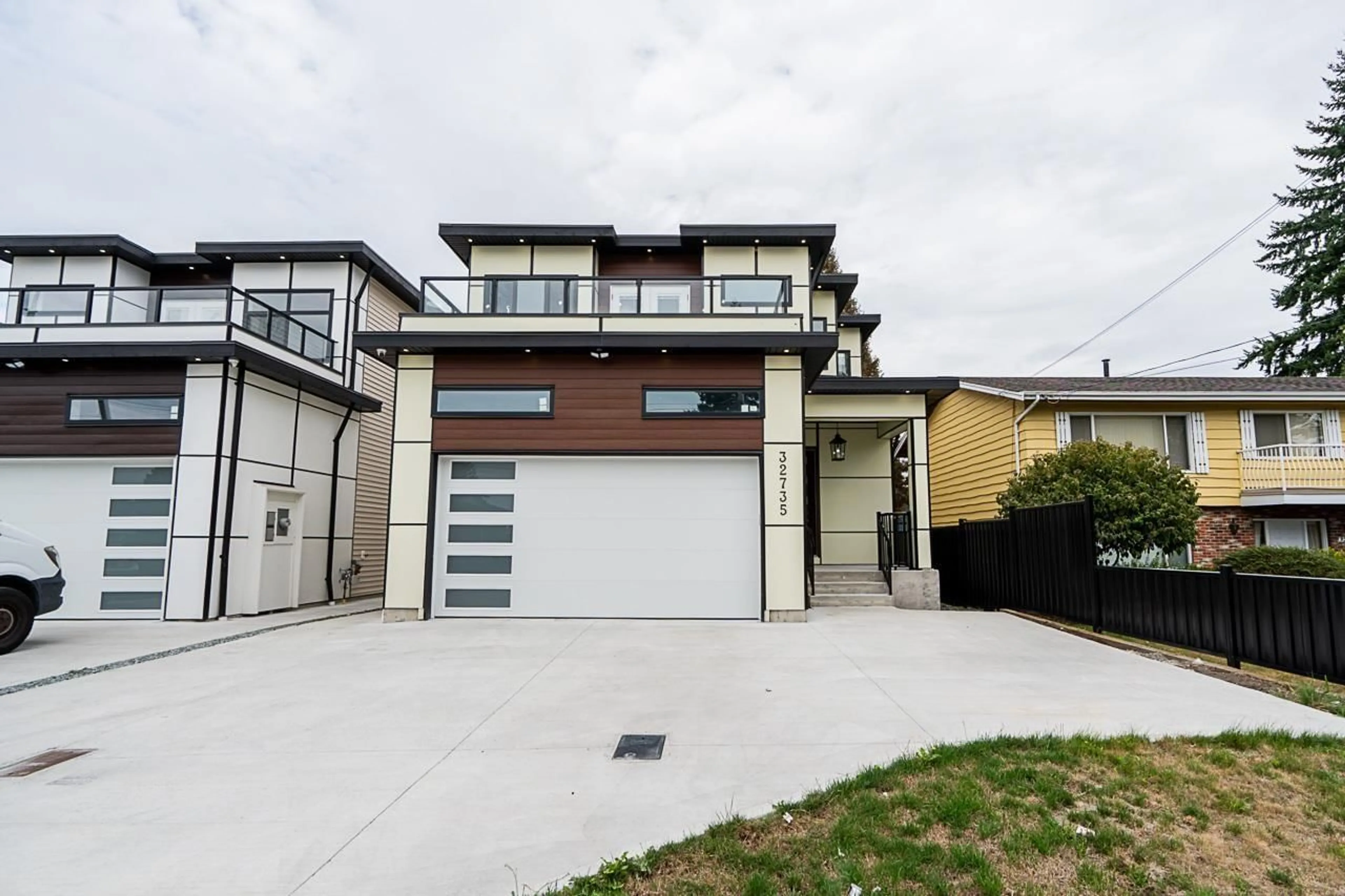 Unknown for 32735 MARSHALL, Abbotsford British Columbia V2S1J6