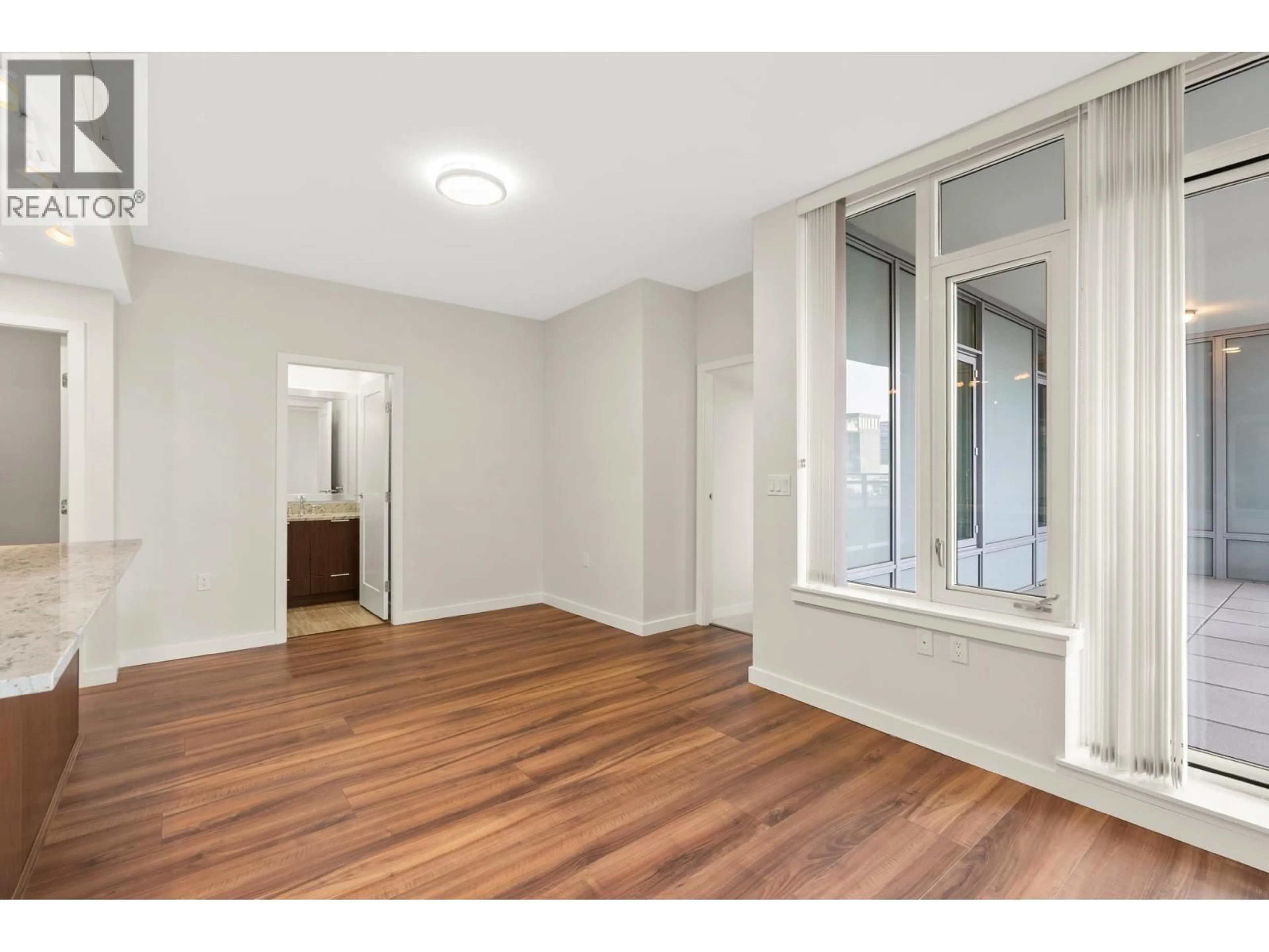 A pic of a room for 713 - 8688 HAZELBRIDGE WAY, Richmond British Columbia V6X0R6