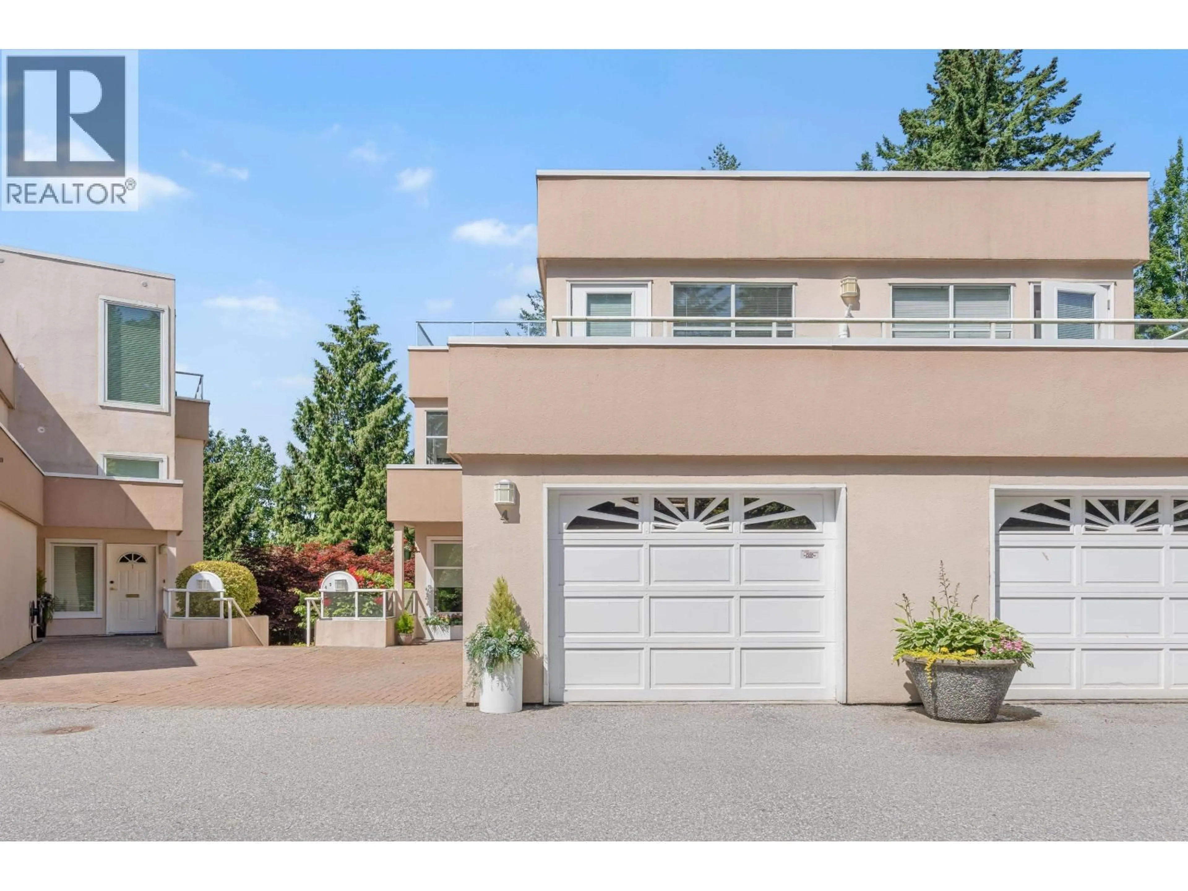 Unknown for 4 - 2425 EDGEMONT BOULEVARD, North Vancouver British Columbia V7P2L2