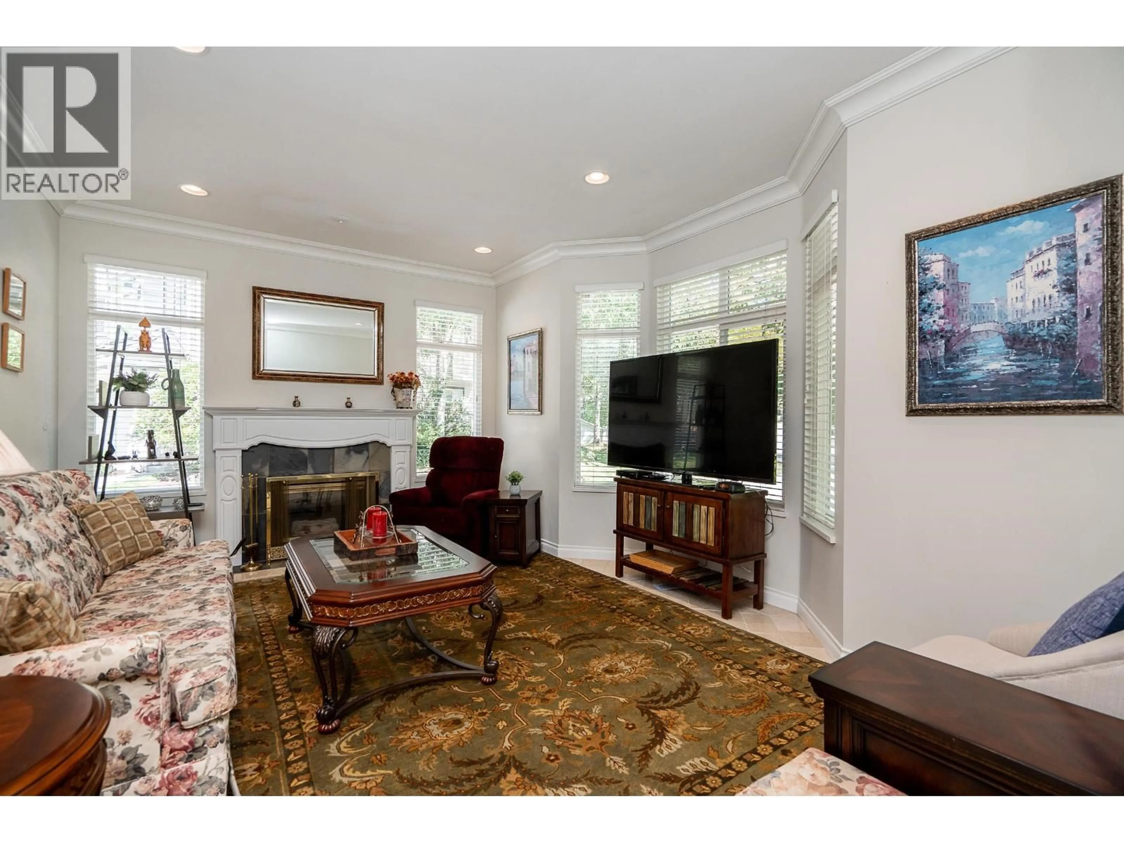 Living room with furniture, unknown for 33 - 50 HETT CREEK DRIVE, Port Moody British Columbia V3H5E2