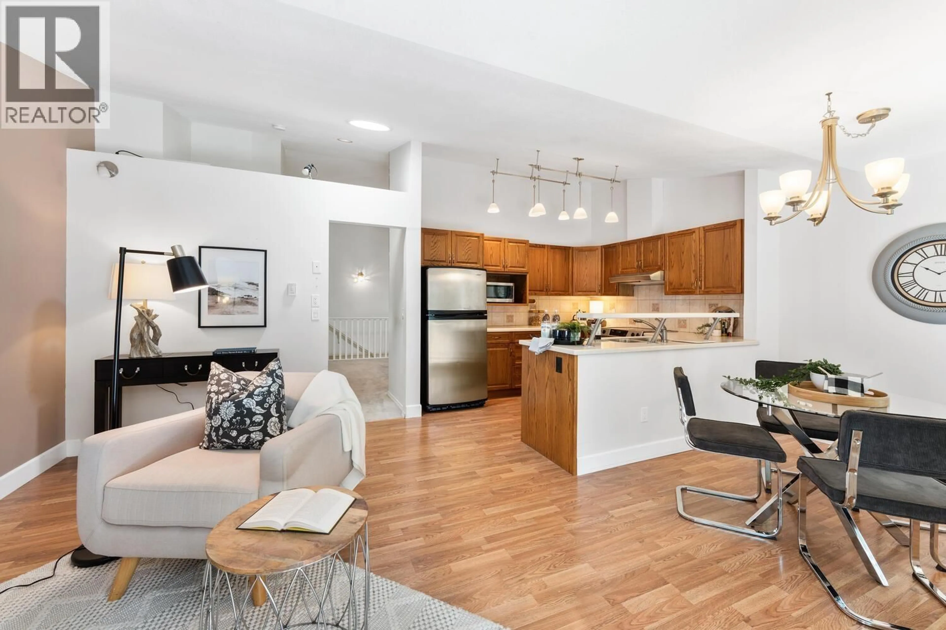 Open concept kitchen, unknown for 105 - 101 PARKSIDE DRIVE, Port Moody British Columbia V3H4W6