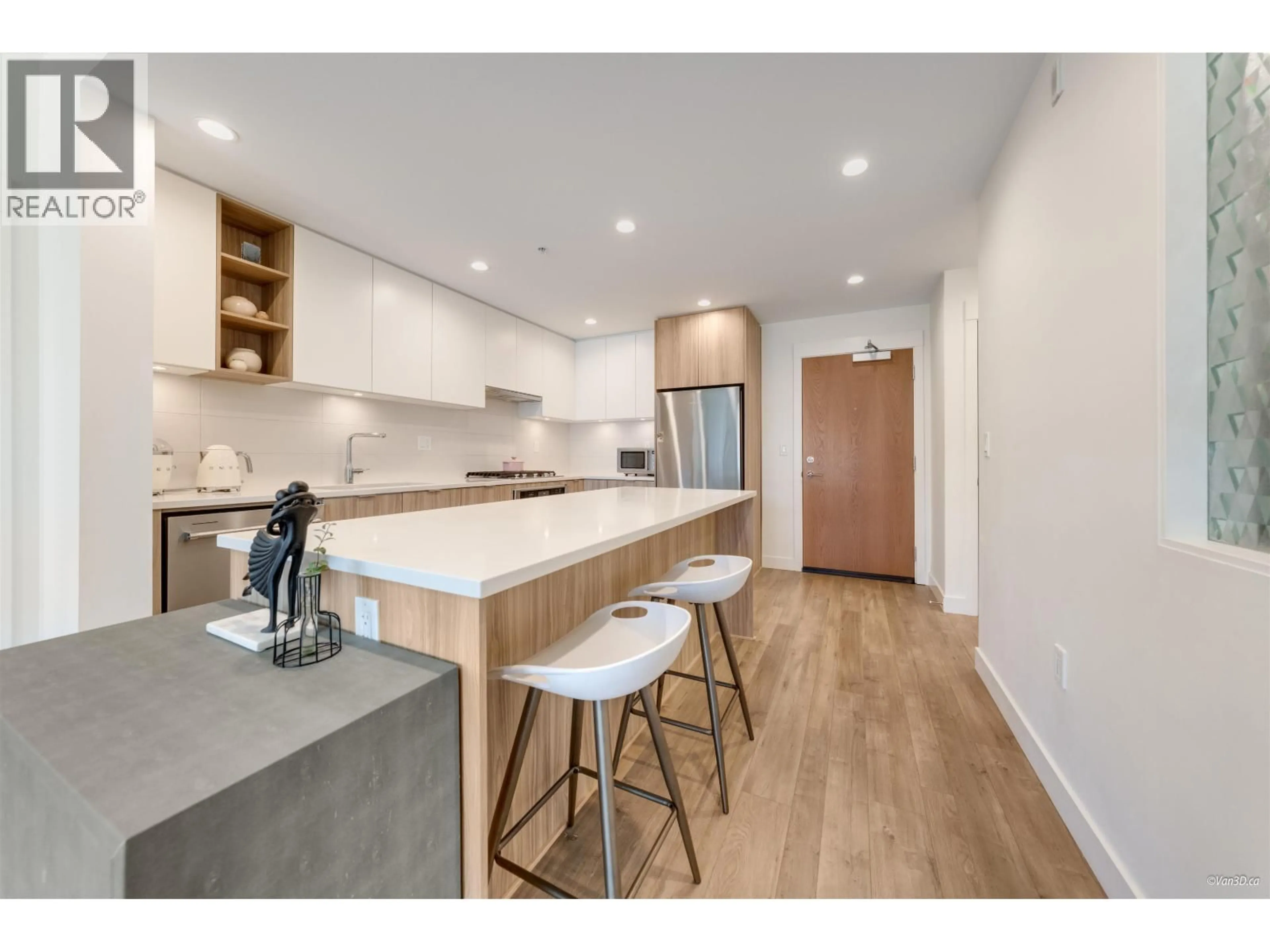 Open concept kitchen, unknown for 319 - 750 DOGWOOD STREET, Coquitlam British Columbia V3J4B7
