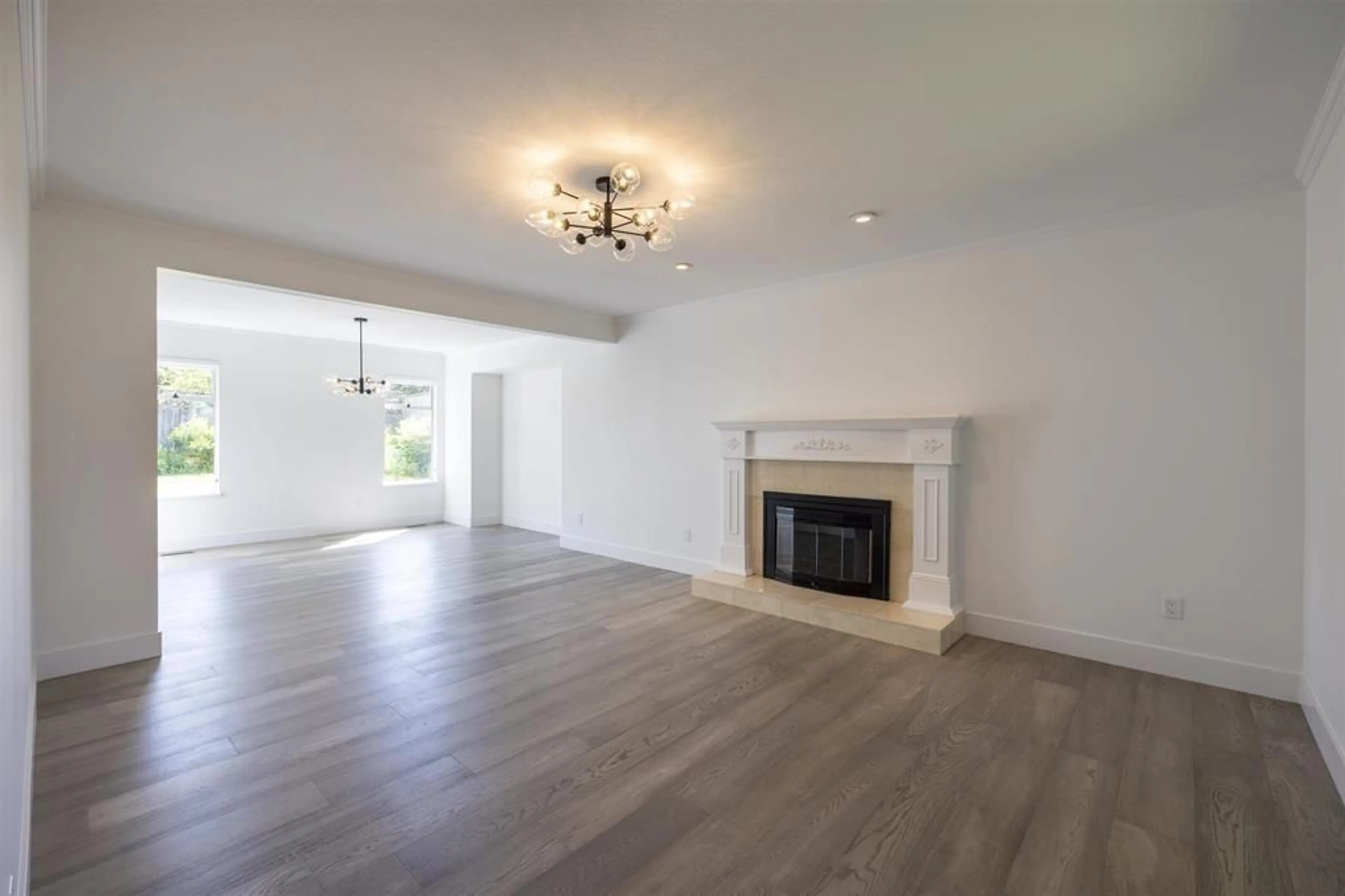 A pic of a room for 1032 164, Surrey British Columbia V4A8R2