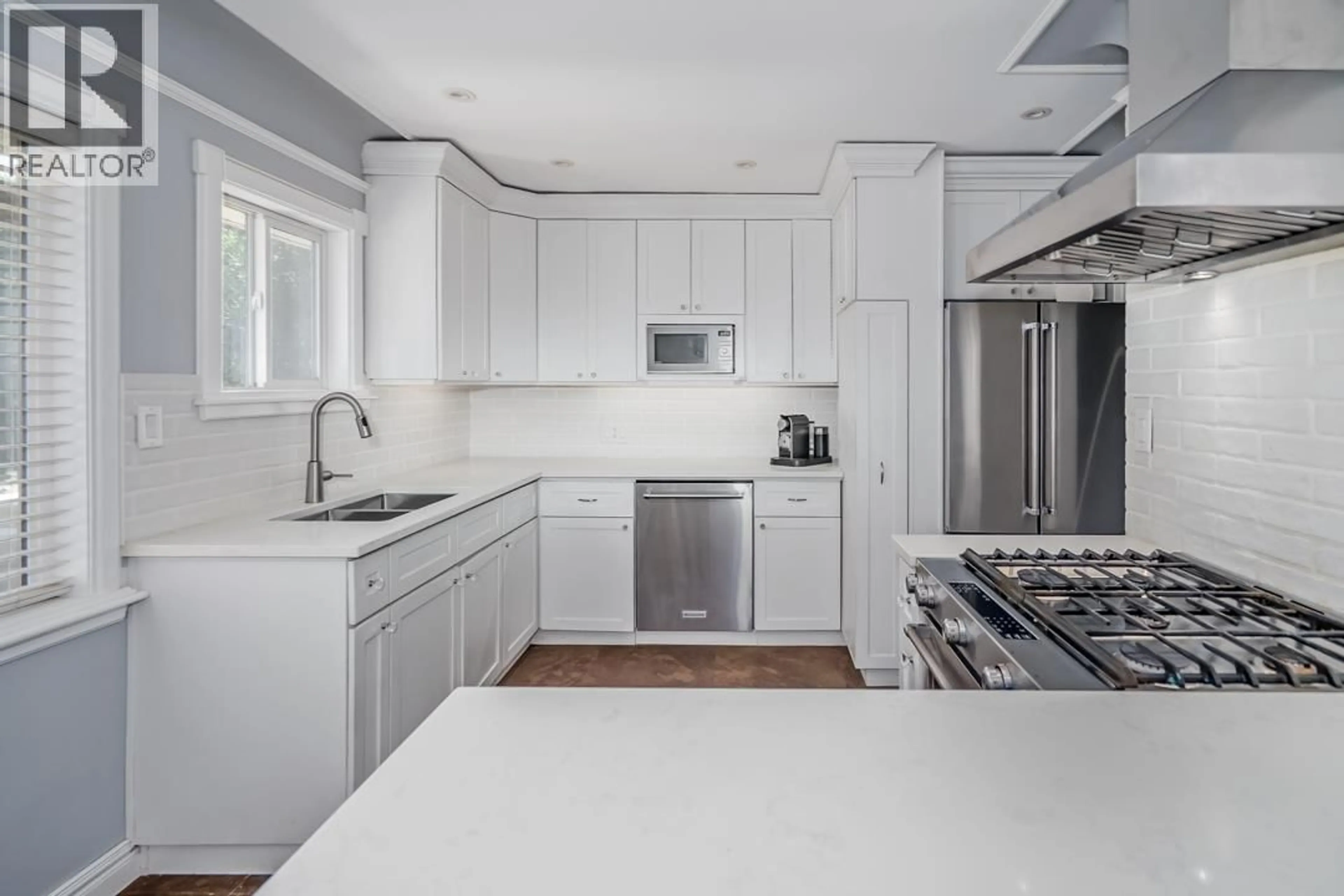 Unknown for 7760 MARY AVENUE, Burnaby British Columbia V3N3G8