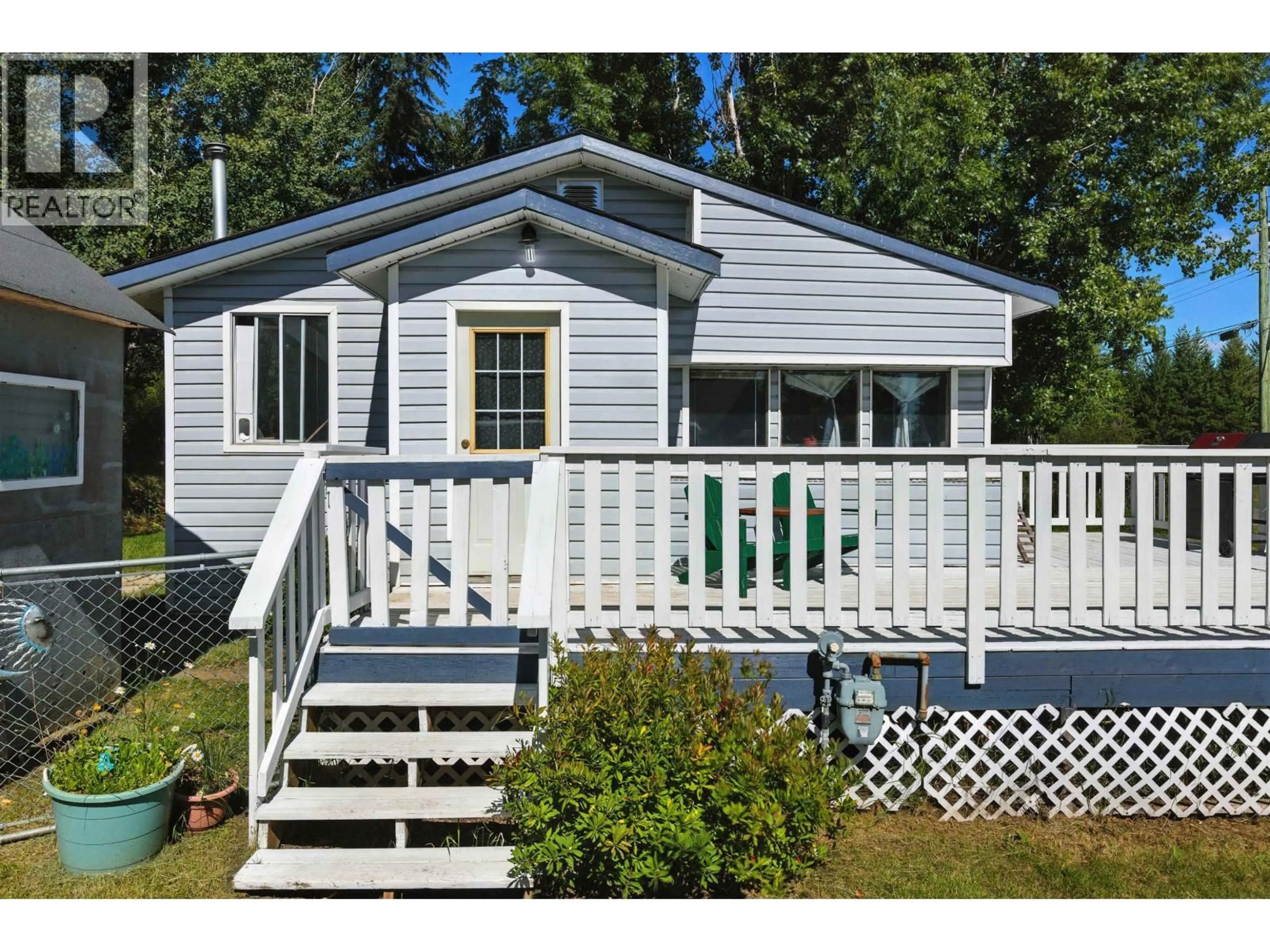 Home with vinyl exterior material, unknown for 935 BIRCH LANE, Williams Lake British Columbia V2G3R6