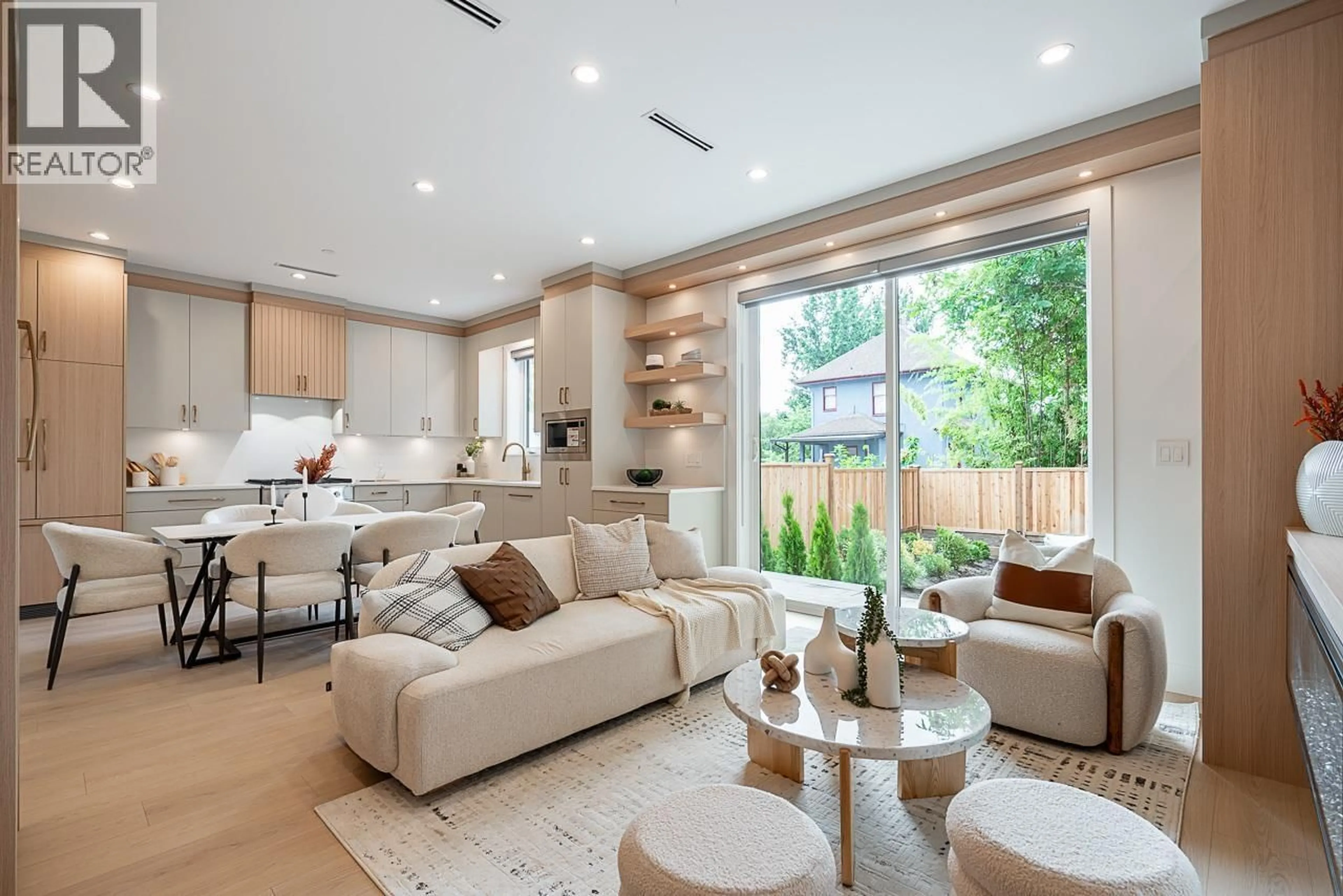 Living room with furniture, unknown for 2 - 1816 3RD AVENUE, Vancouver British Columbia V5N1H2