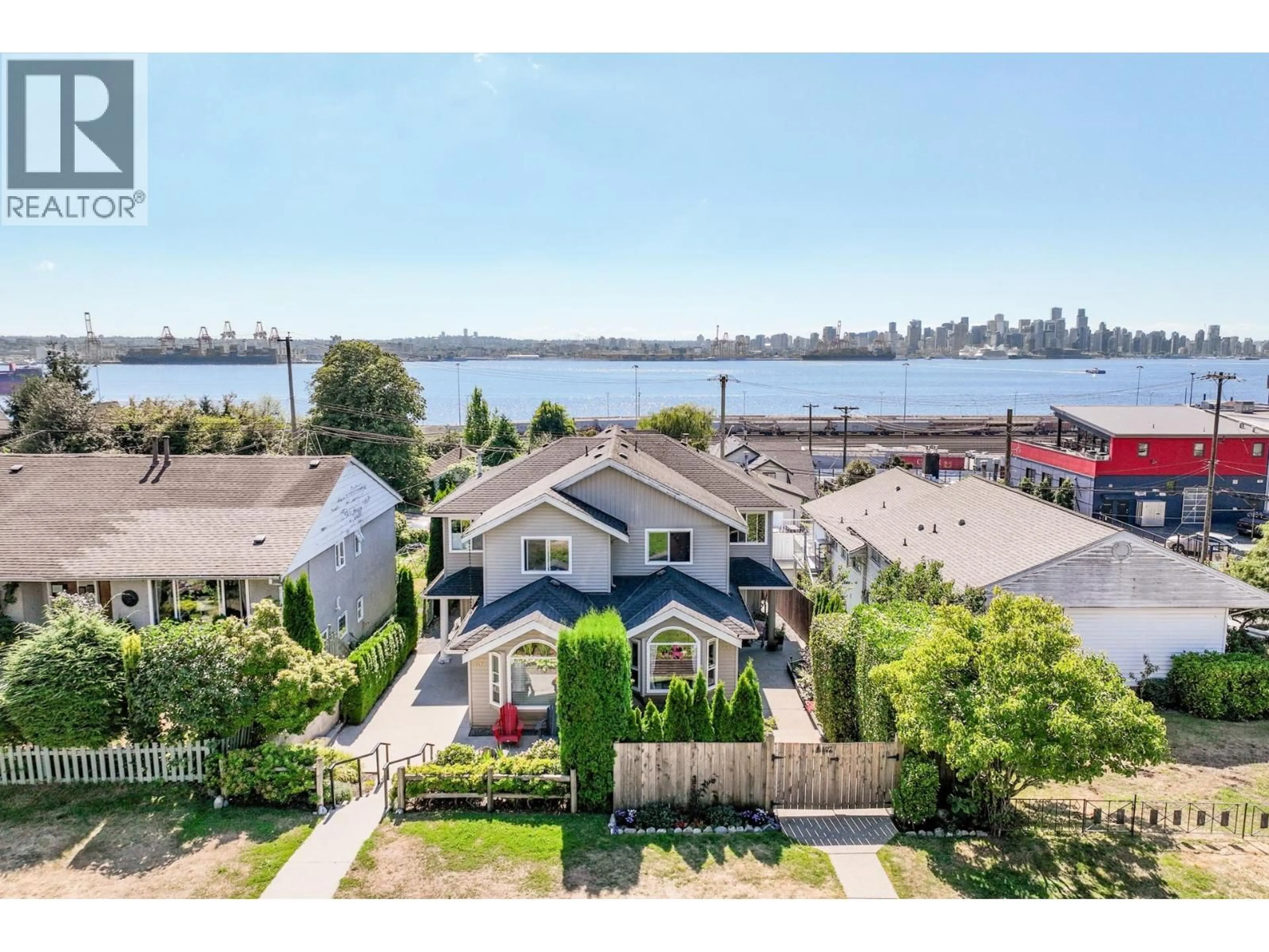 A pic from outside/outdoor area/front of a property/back of a property/a pic from drone, water/lake/river/ocean view for 407 1ST STREET, North Vancouver British Columbia V7L1B8
