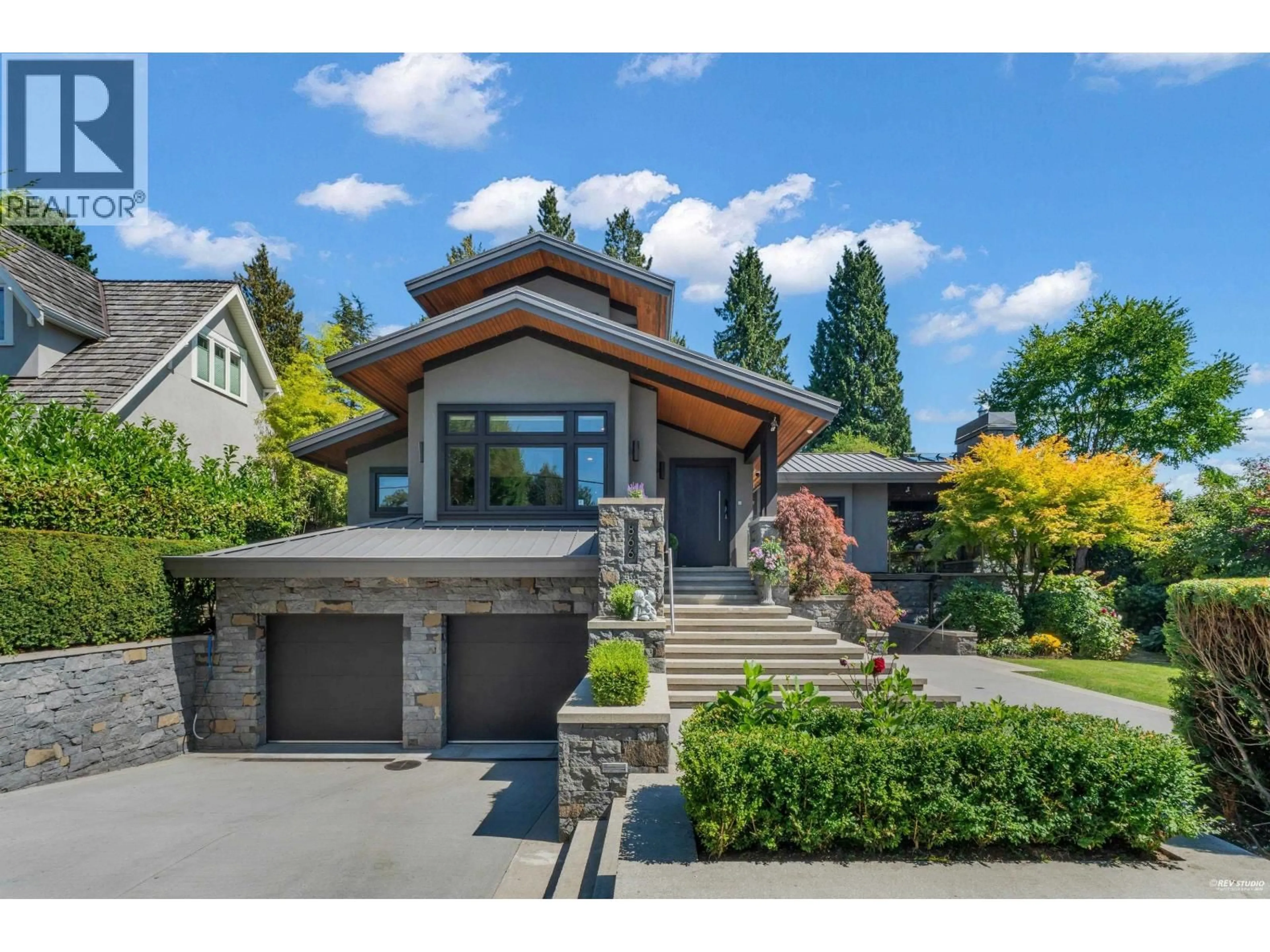 Home with brick exterior material, street for 866 20TH STREET, West Vancouver British Columbia V7V3Y8