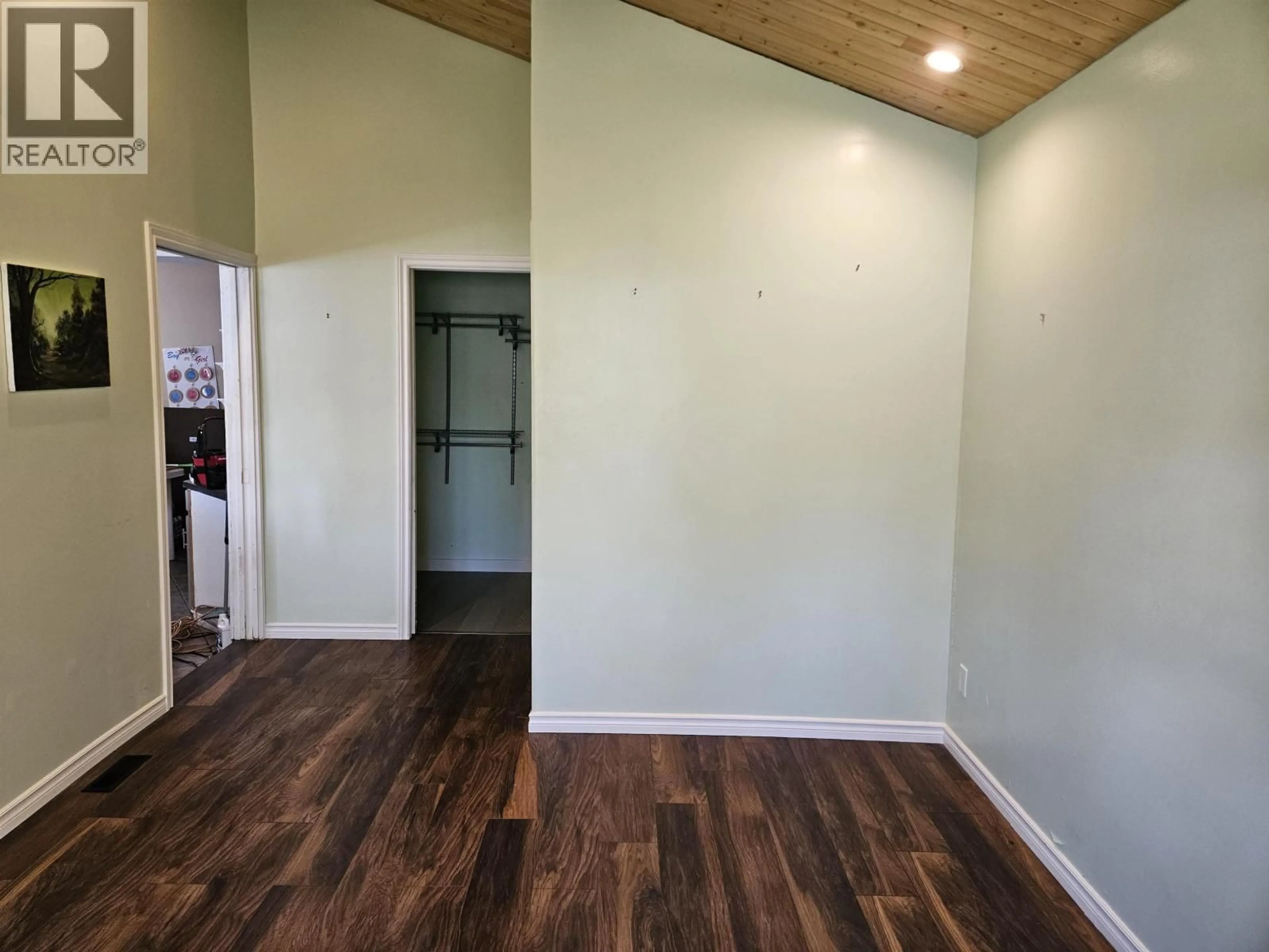 A pic of a room for 706 ADAM DRIVE, Prince George British Columbia V2K2M7