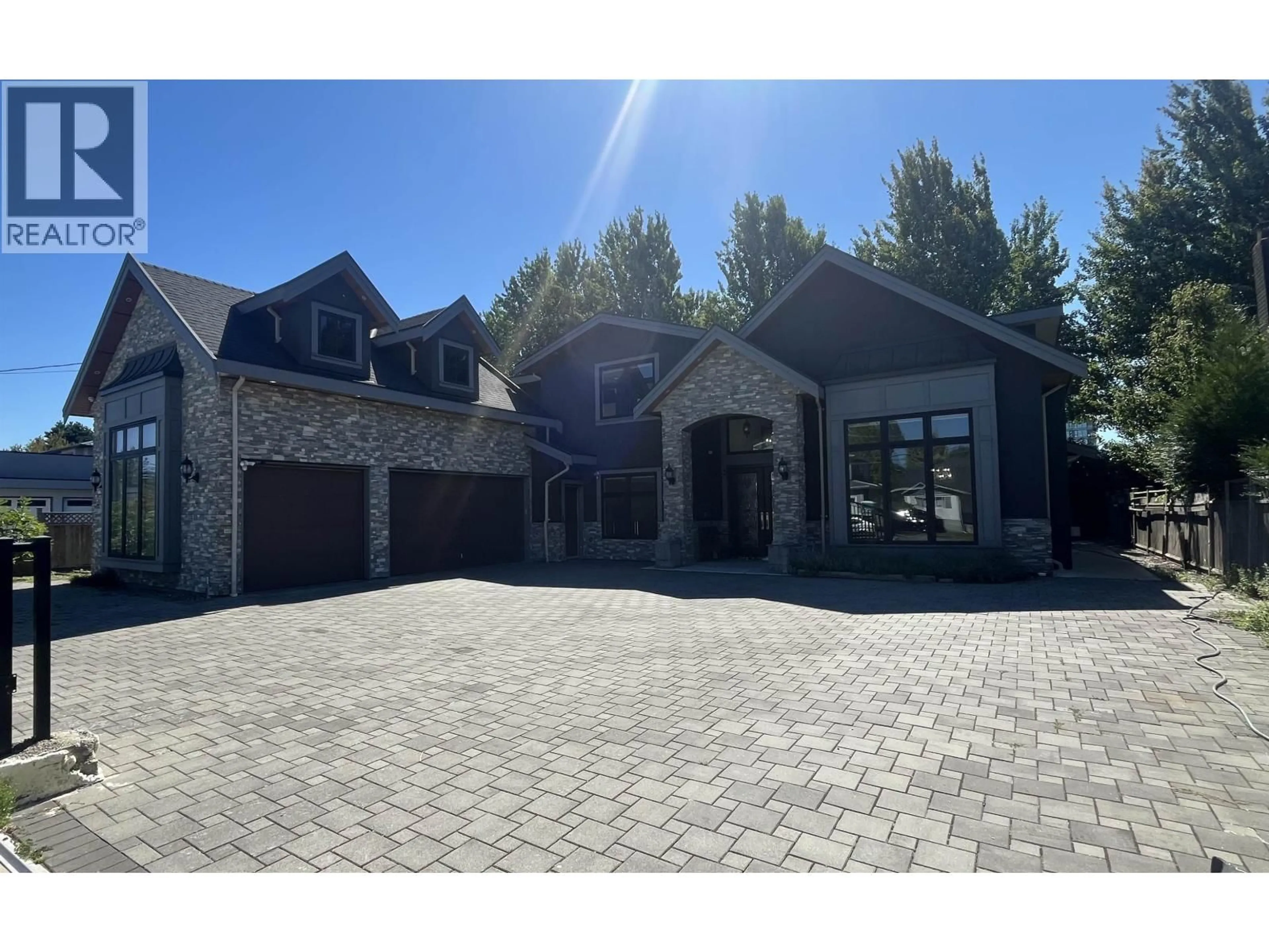 Home with brick exterior material, unknown for 8600 LESLIE ROAD, Richmond British Columbia V6X2V7