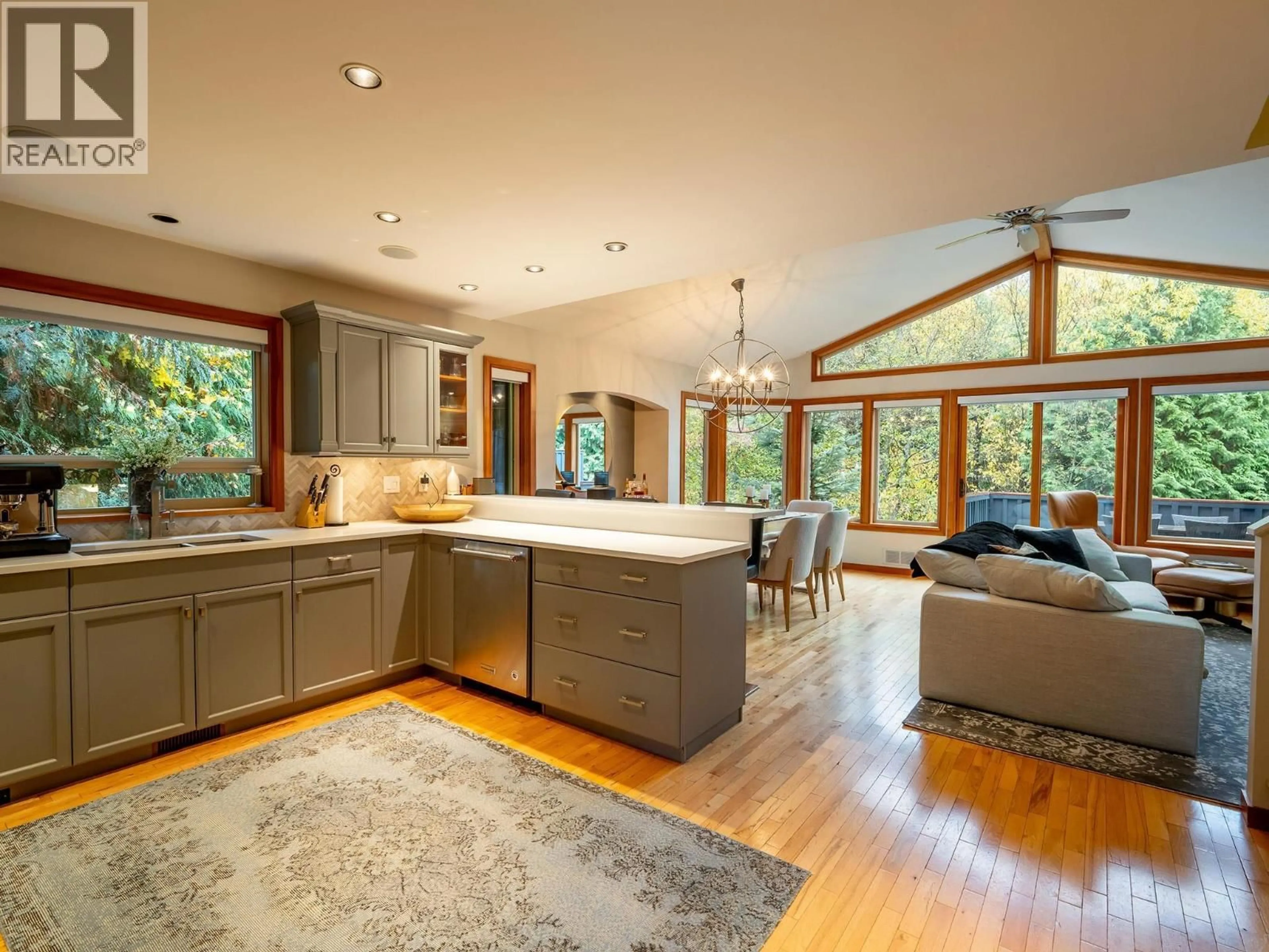 Open concept kitchen, unknown for 7208 SPRUCE GROVE CIRCLE, Whistler British Columbia V8E0E8