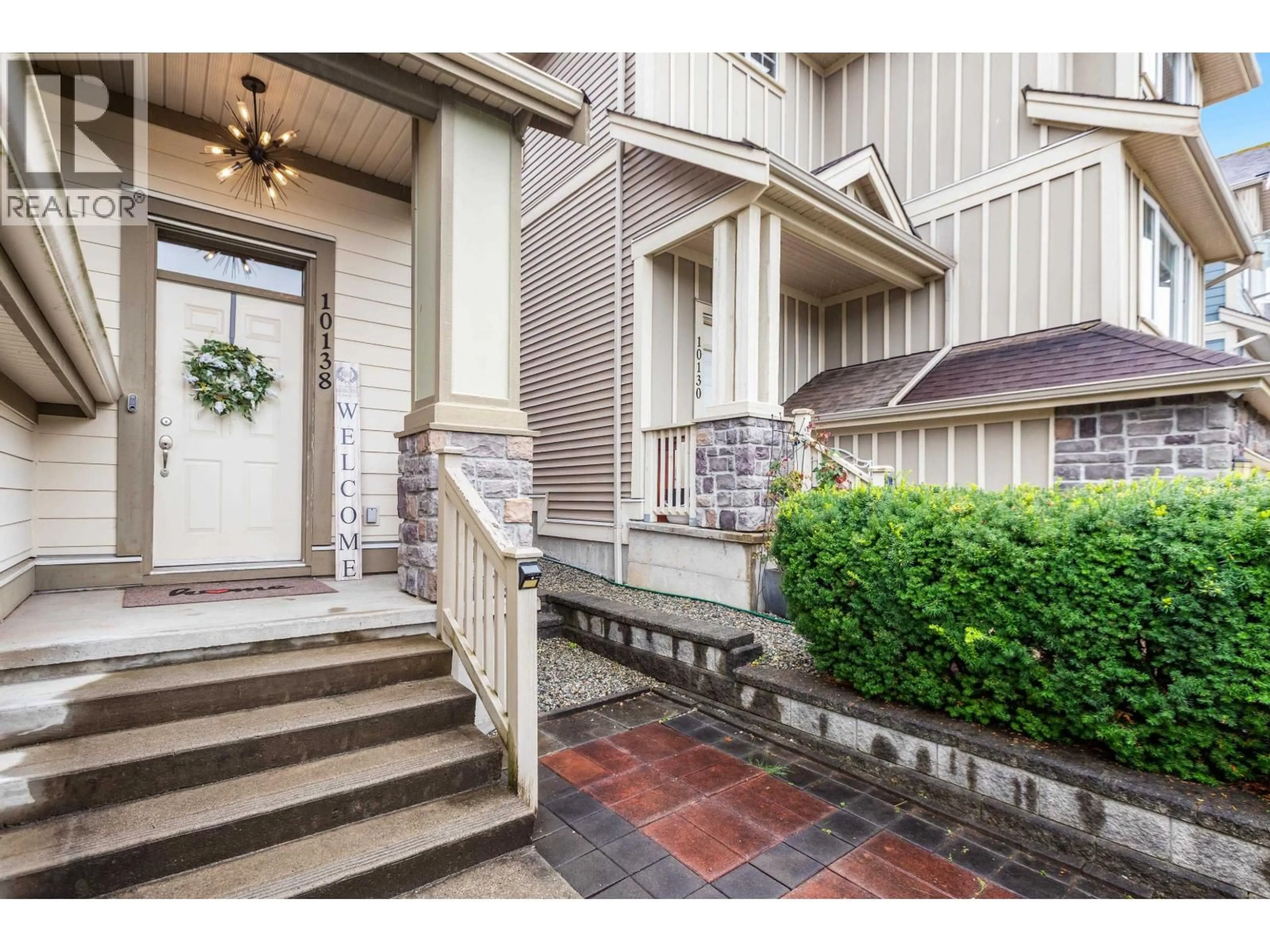 Indoor entryway for 10138 241A STREET, Maple Ridge British Columbia V2W0E6
