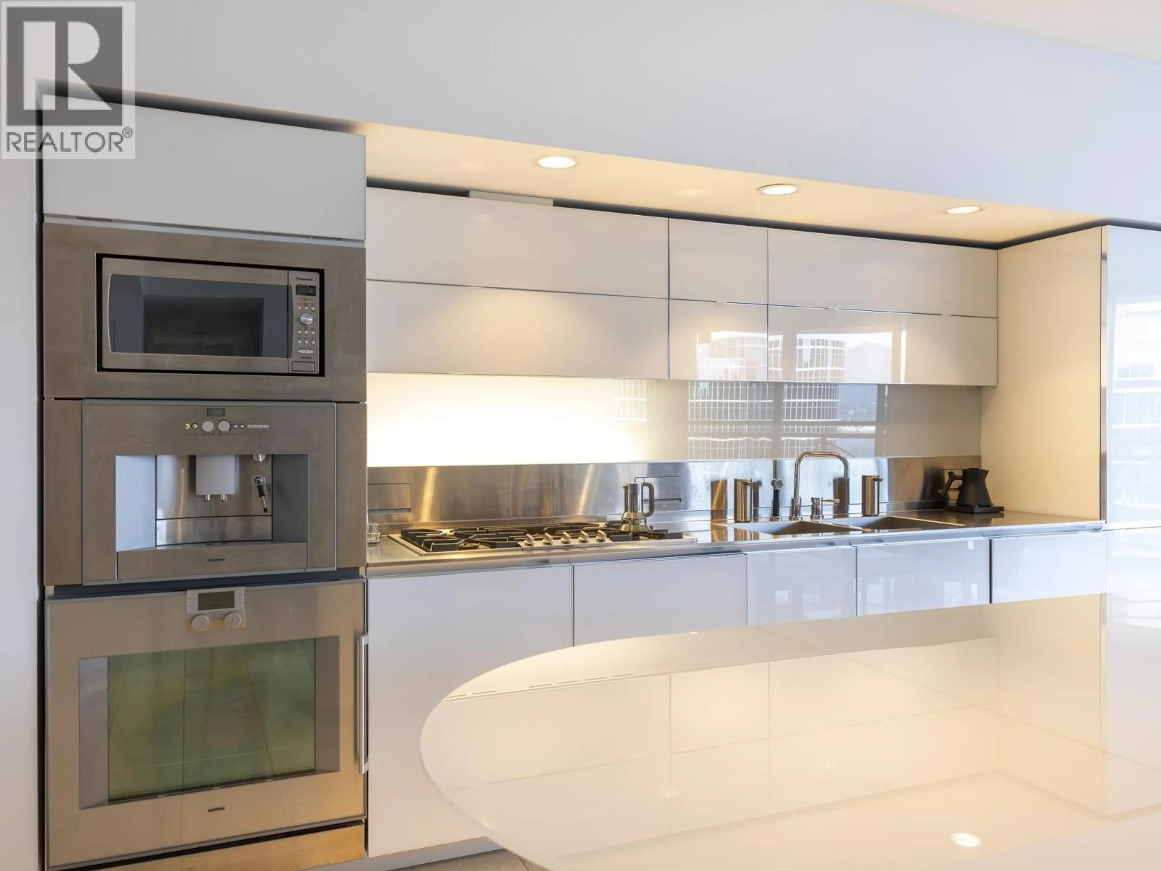 Contemporary kitchen, unknown for 2106 - 838 HASTINGS STREET, Vancouver British Columbia V6C0A6