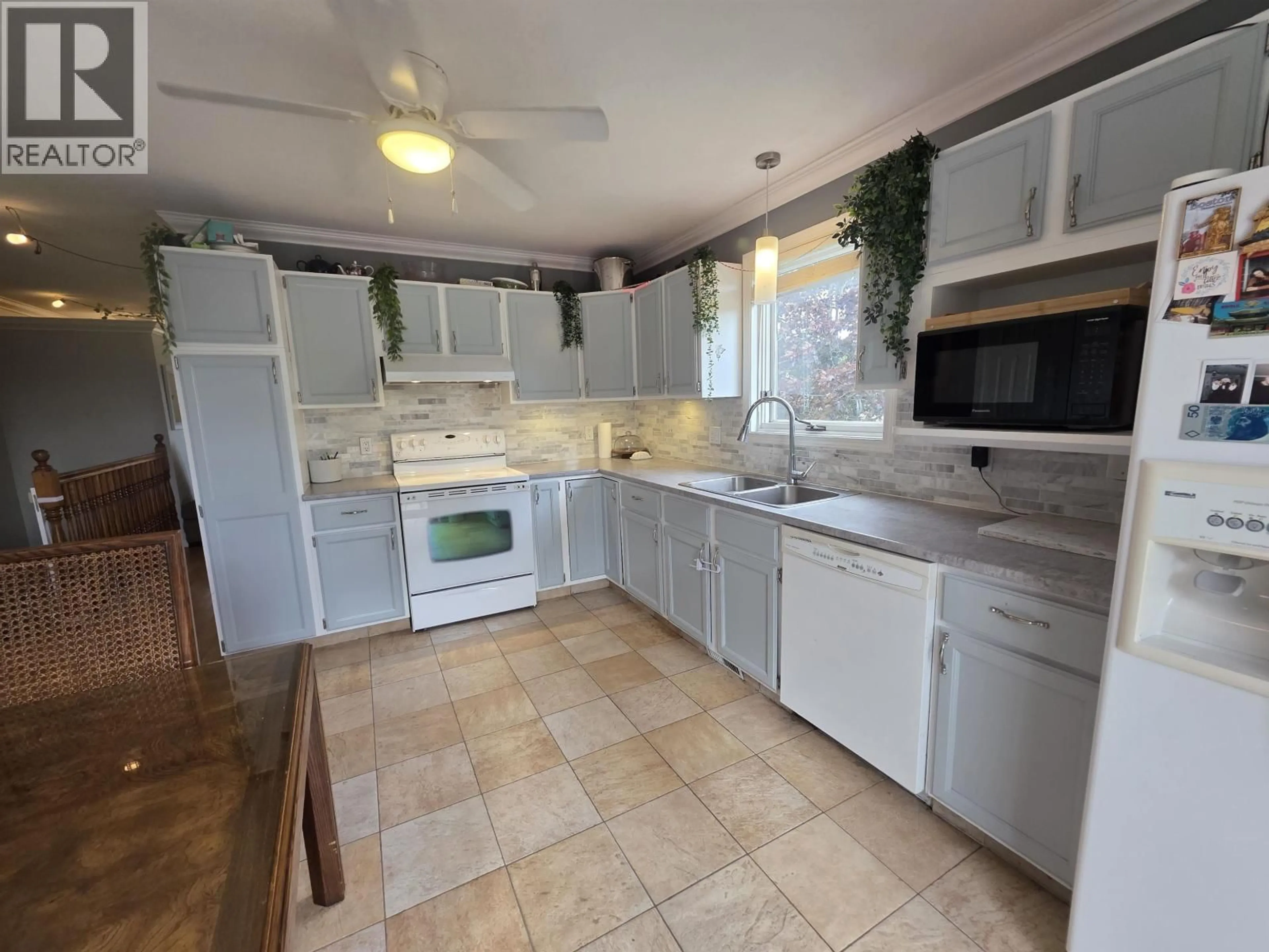 Standard kitchen, ceramic/tile floor for 5301 MOUNTAIN VISTA DRIVE, Terrace British Columbia V8G4X4