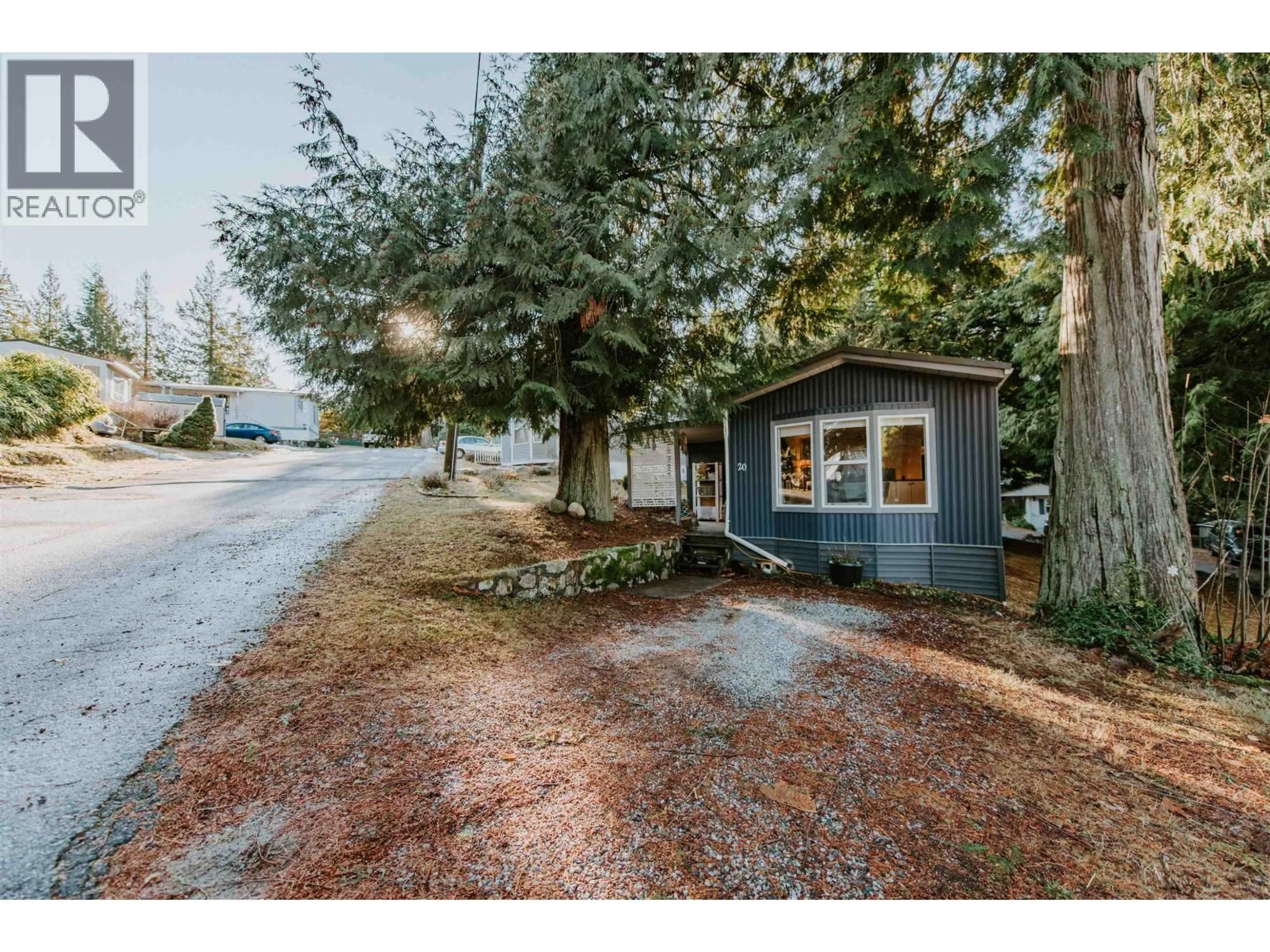 A pic from outside/outdoor area/front of a property/back of a property/a pic from drone, street for 20 - 1416 NORTH ROAD, Gibsons British Columbia V0N1V1