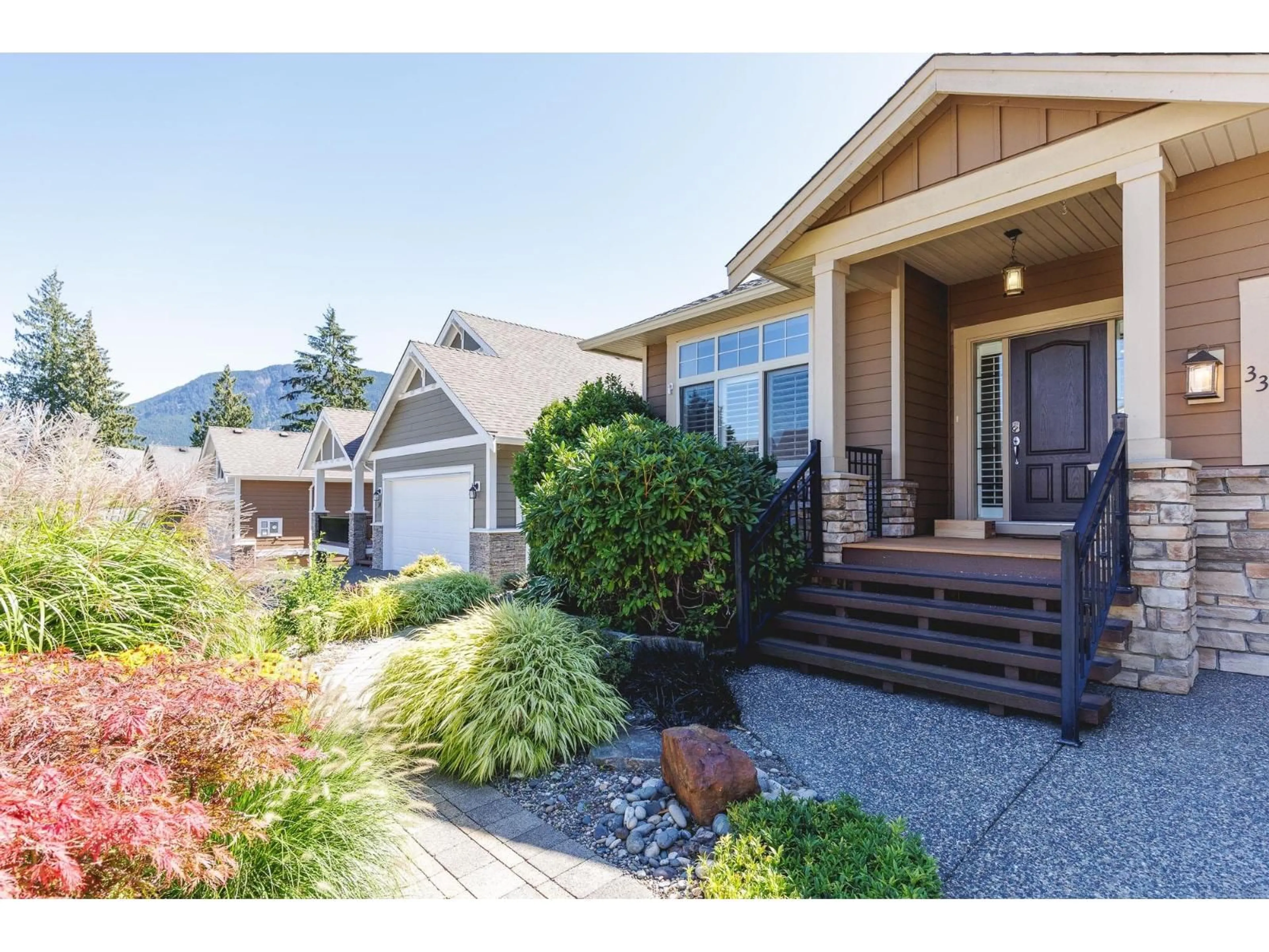 Home with vinyl exterior material, mountain view for 33 - 14550 MORRIS VALLEY, Mission British Columbia V0M1A1