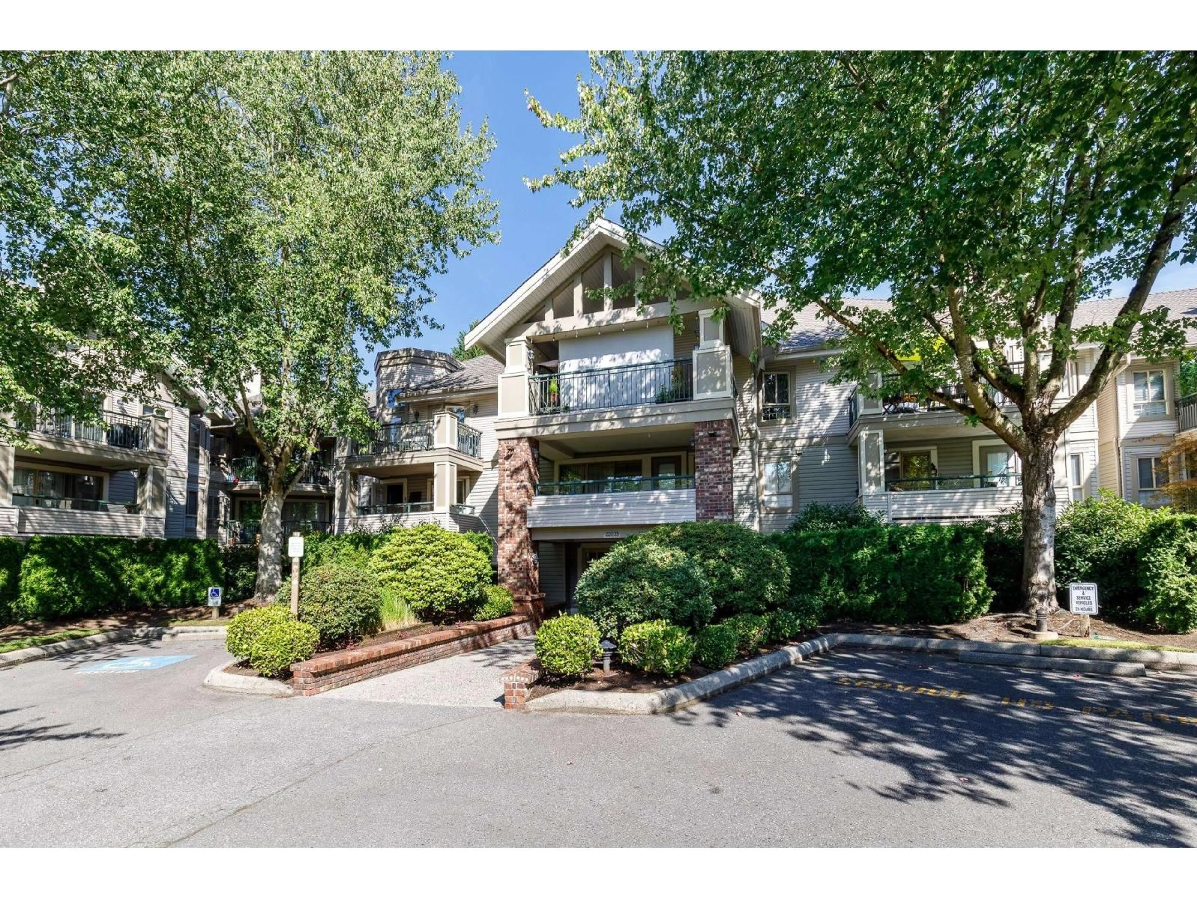 Unknown for 217 - 22025 48, Langley British Columbia V3A8L2