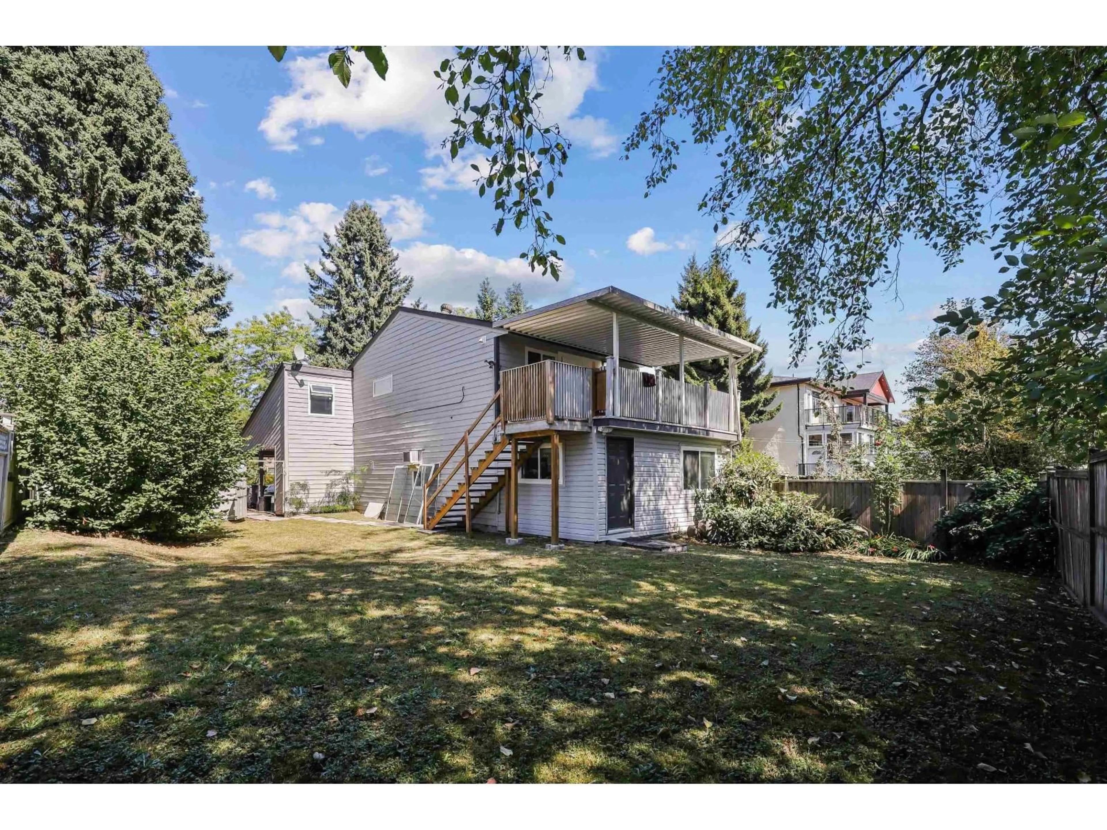 A pic from outside/outdoor area/front of a property/back of a property/a pic from drone, unknown for 13124 BALLOCH, Surrey British Columbia V3V6Y3