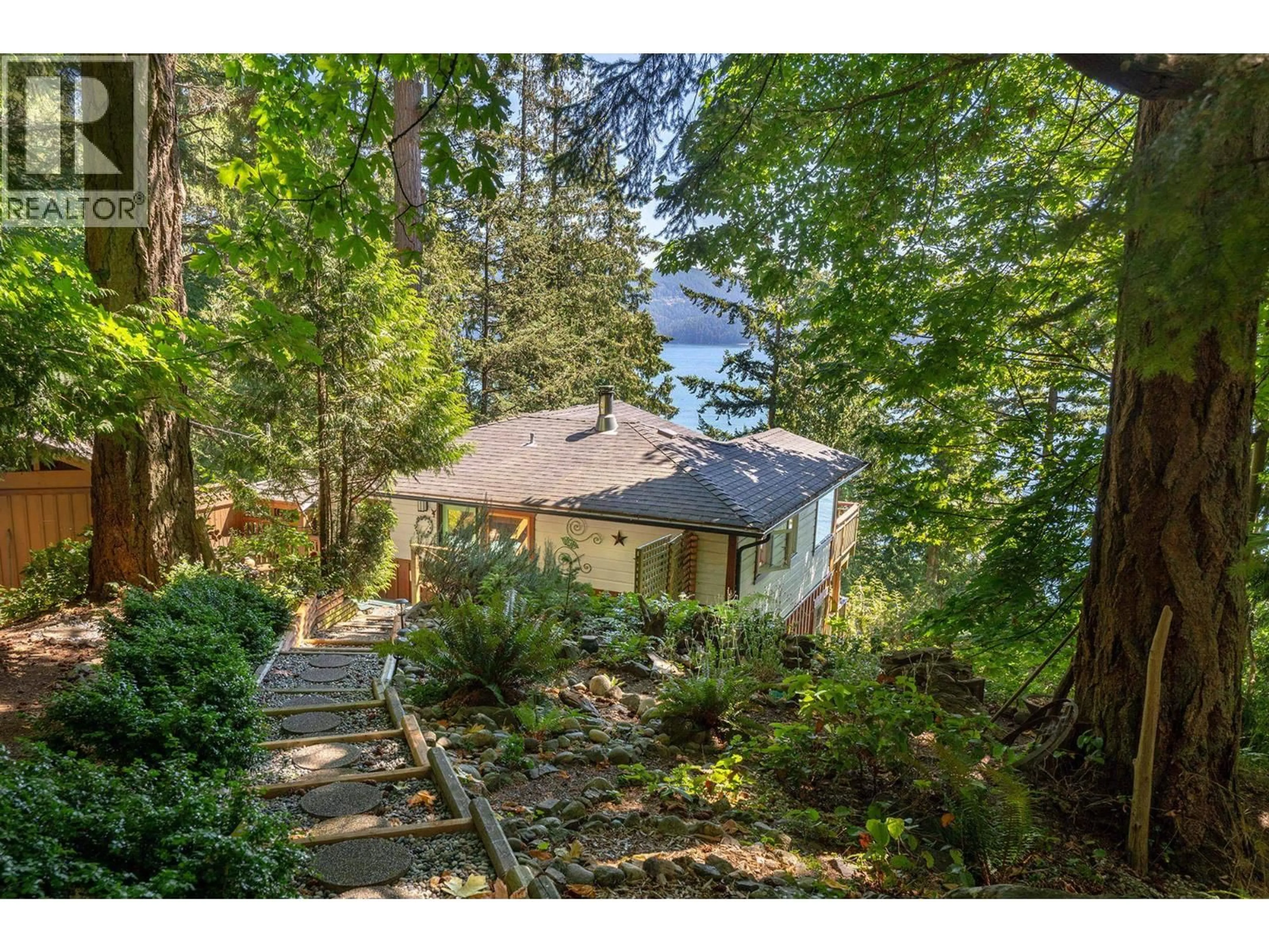 A pic from outside/outdoor area/front of a property/back of a property/a pic from drone, forest/trees view for 1491 EAGLE CLIFF ROAD, Bowen Island British Columbia V0N1G1