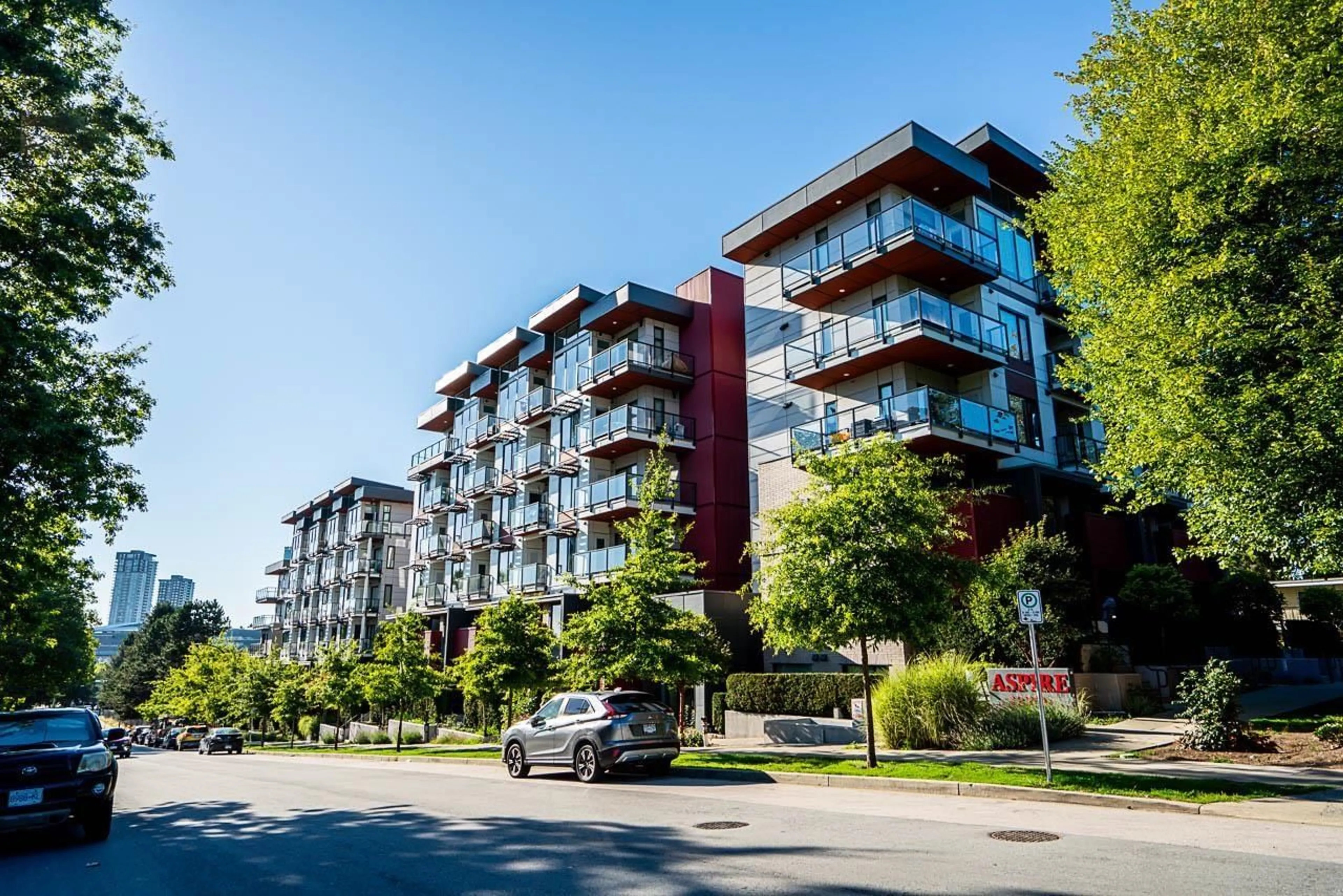 Unknown for 309 - 13799 101, Surrey British Columbia V3T0N9