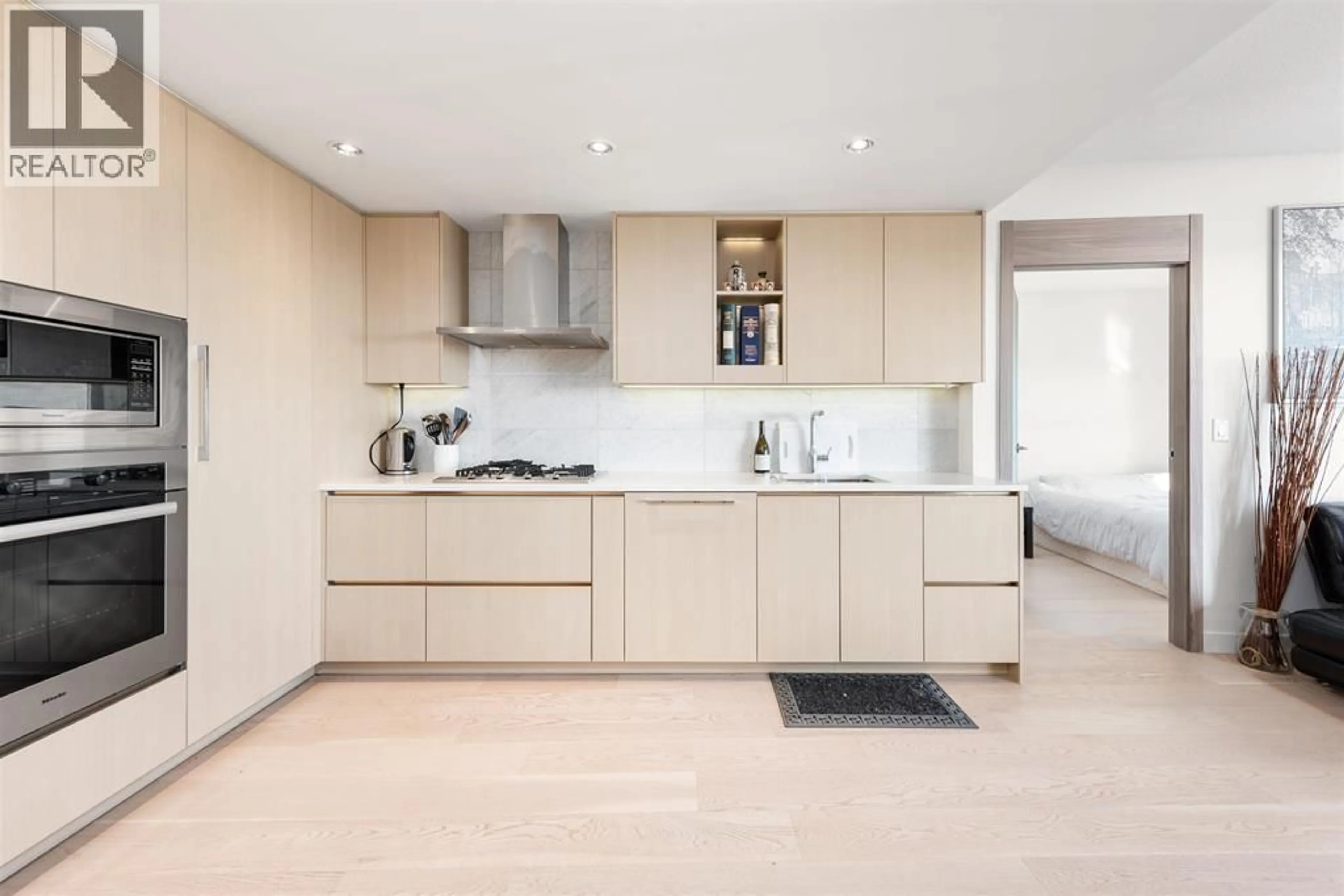 Contemporary kitchen, unknown for 2915 - 89 NELSON AVENUE, Vancouver British Columbia V6Z0E7