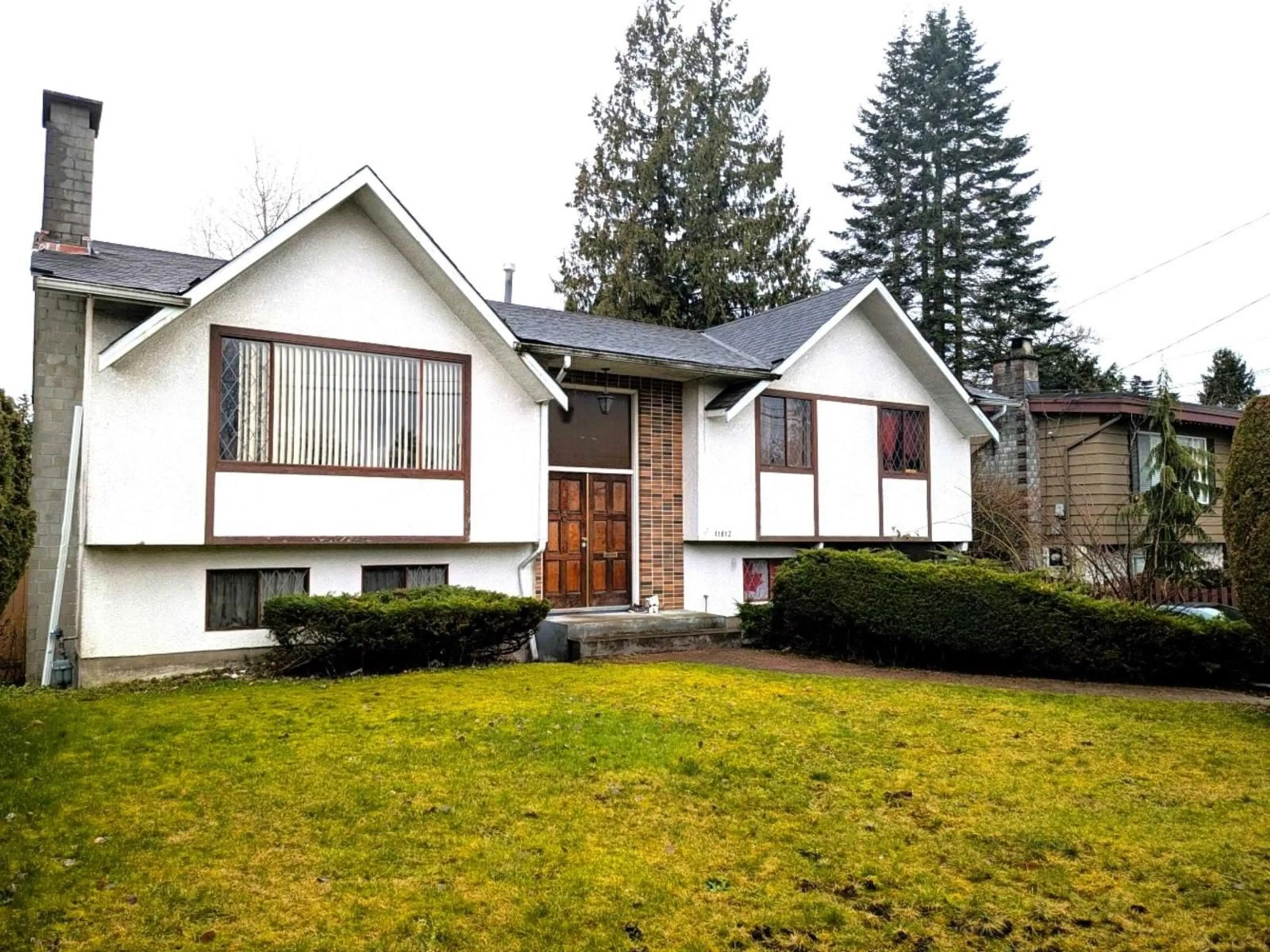 Home with vinyl exterior material, street for 11812 85A, Delta British Columbia V4C2V6