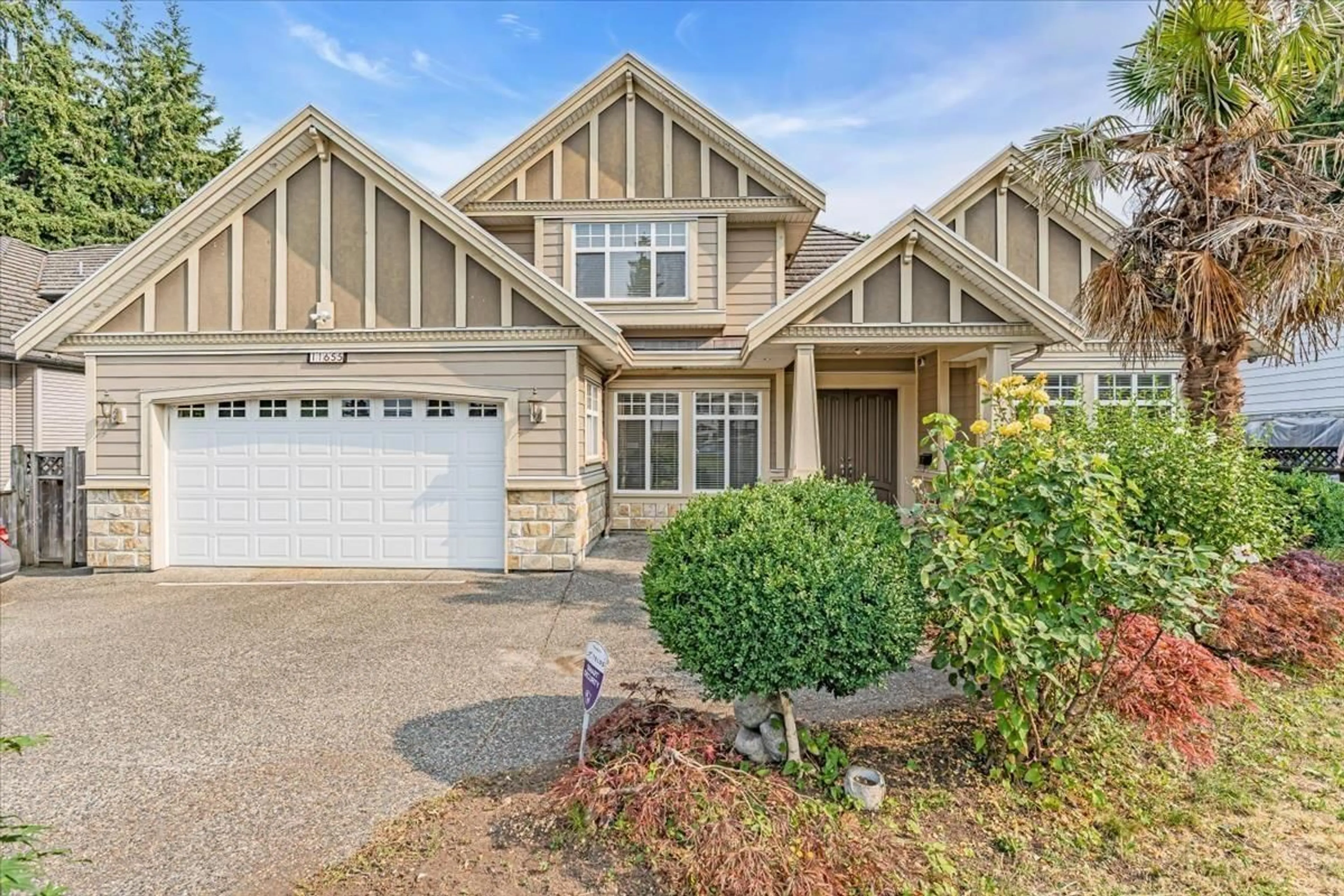 Home with vinyl exterior material, street for 11655 72, Delta British Columbia V4E1Z2