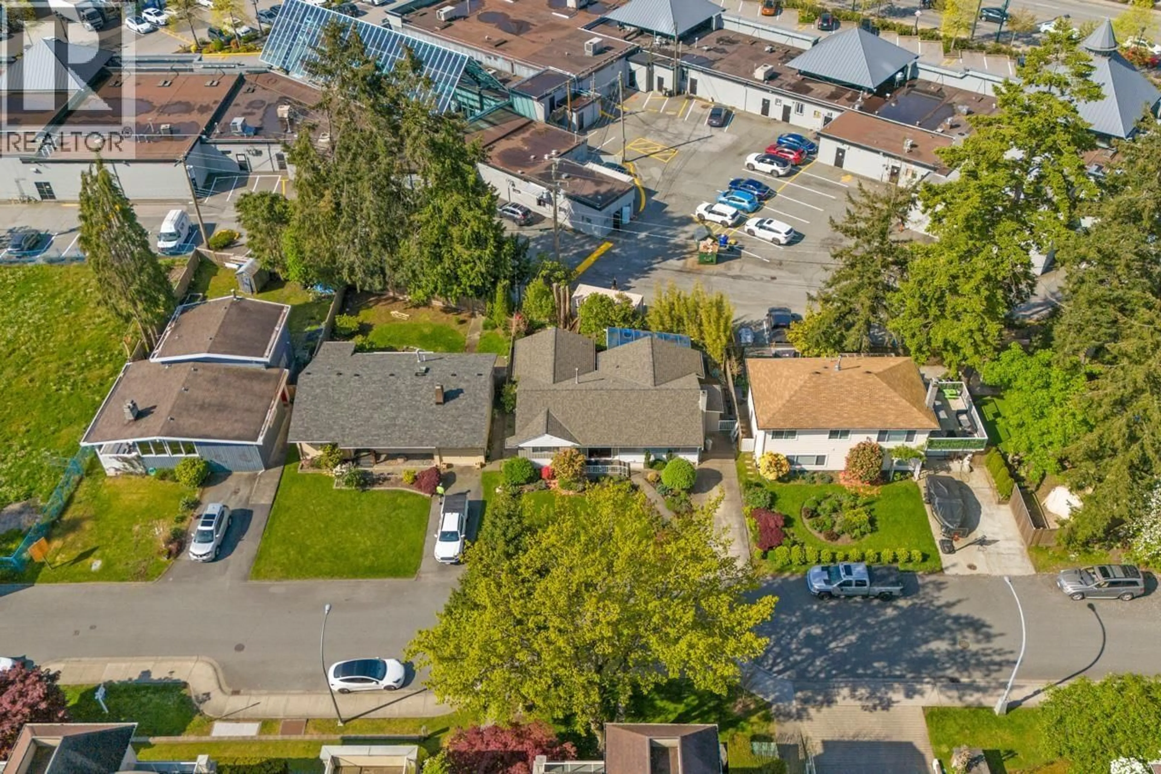A pic from outside/outdoor area/front of a property/back of a property/a pic from drone, street for 1253 HUNTER ROAD, Delta British Columbia V4L1Y9