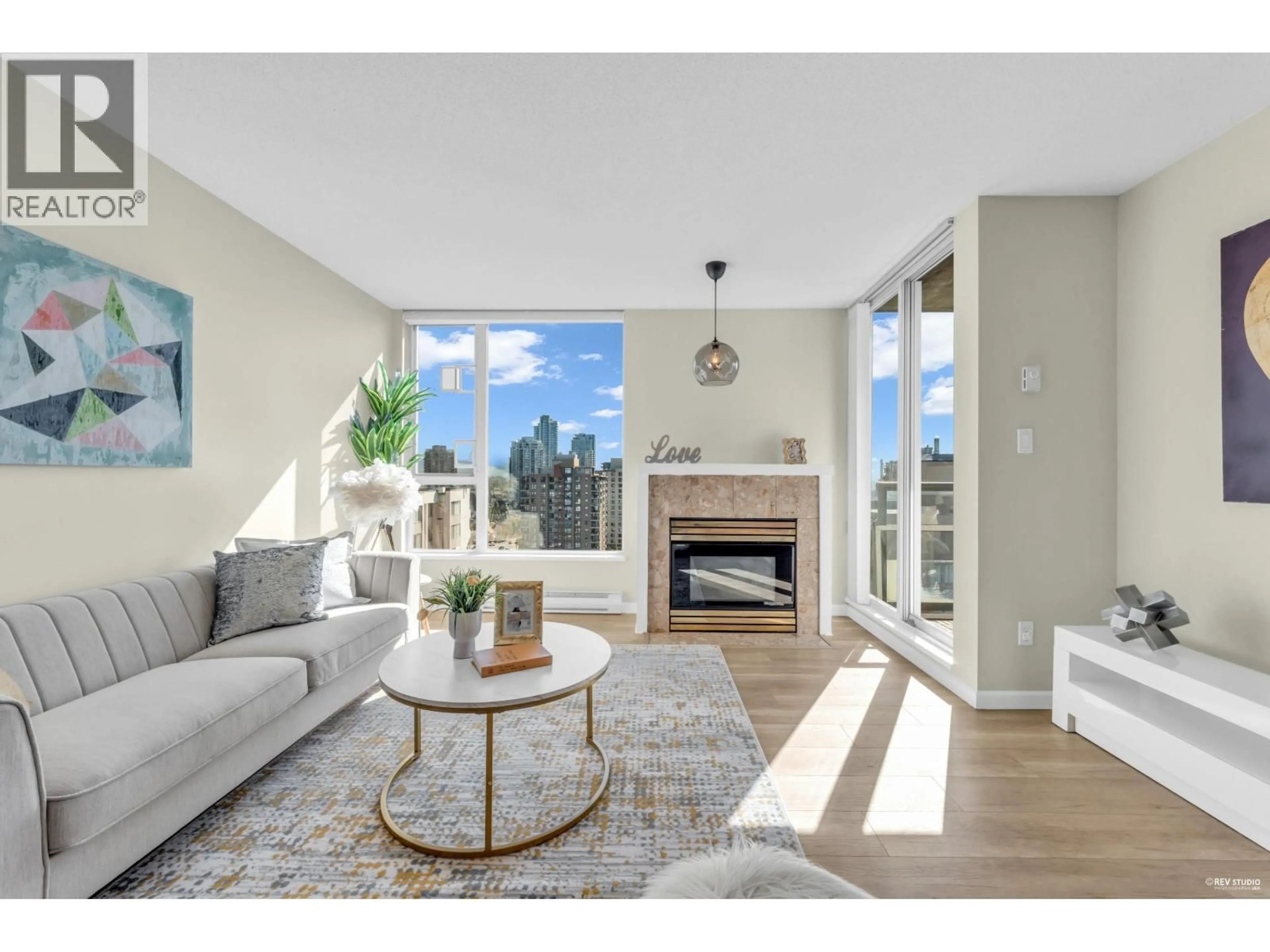 Living room with furniture, unknown for 1608 - 7077 BERESFORD STREET, Burnaby British Columbia V5E4J5