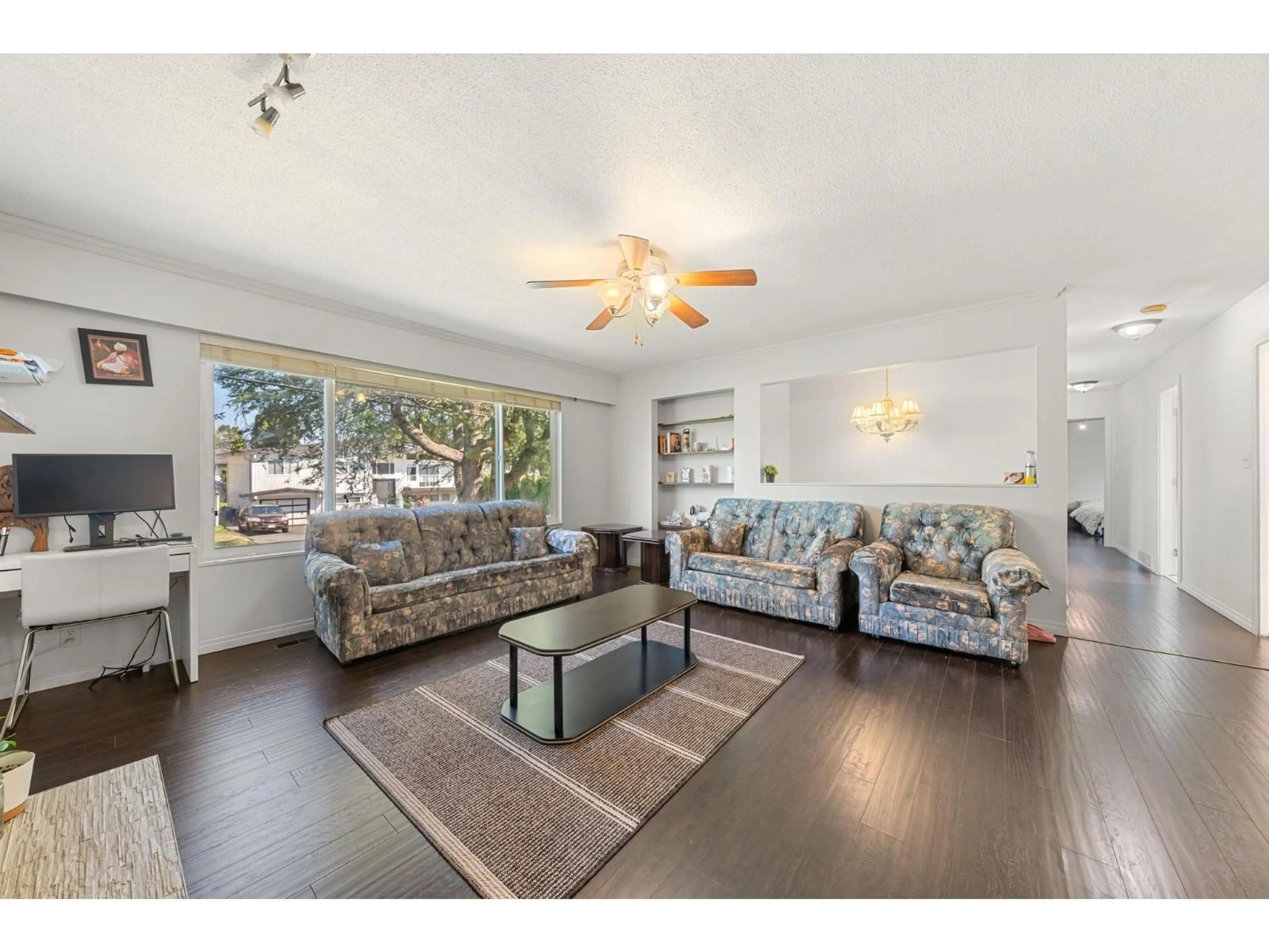 Living room with furniture, unknown for 11780 85A, Delta British Columbia V4C2V6