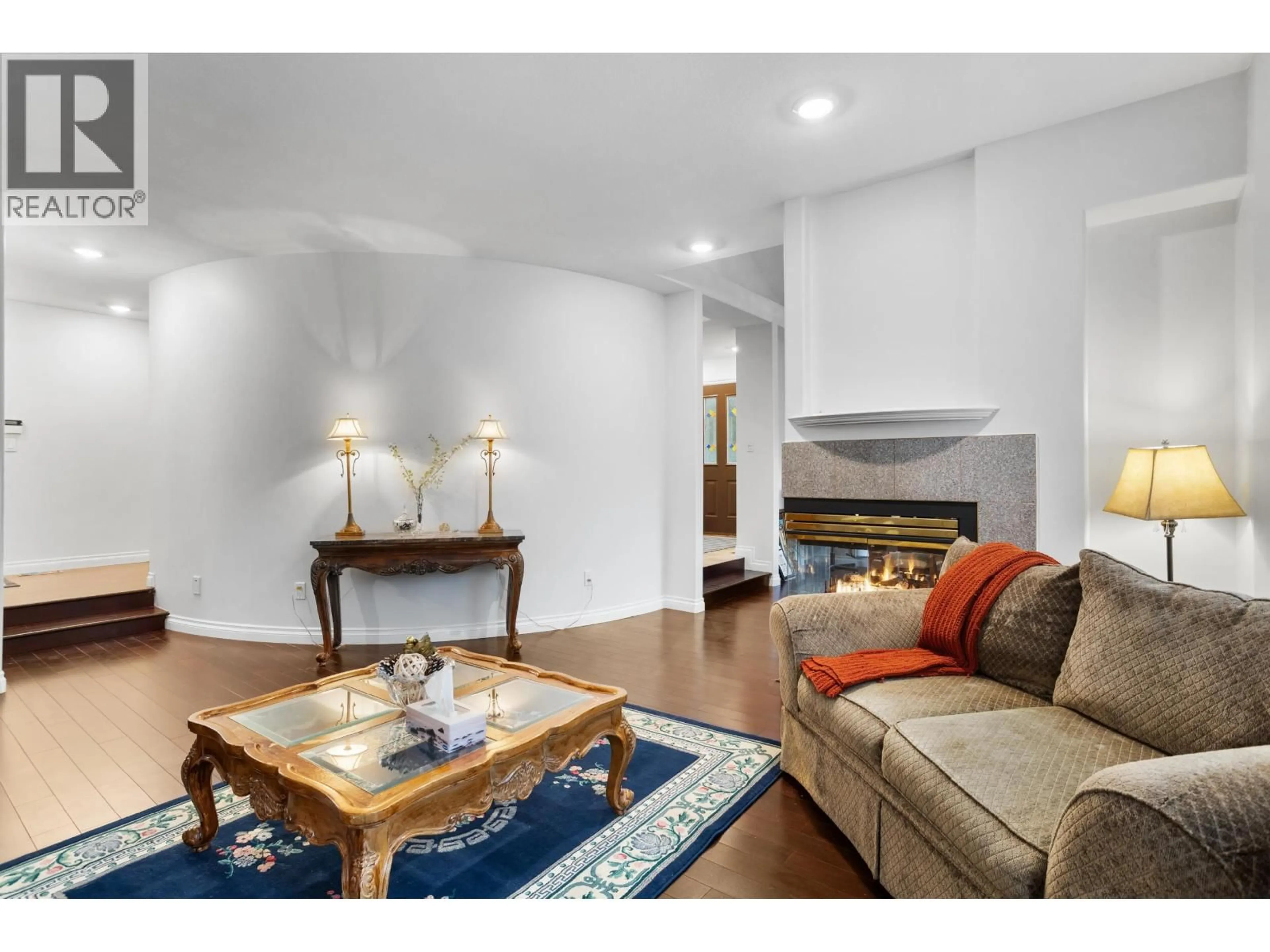 Living room with furniture, unknown for 12 - 788 CITADEL DRIVE, Port Coquitlam British Columbia V3C6G9