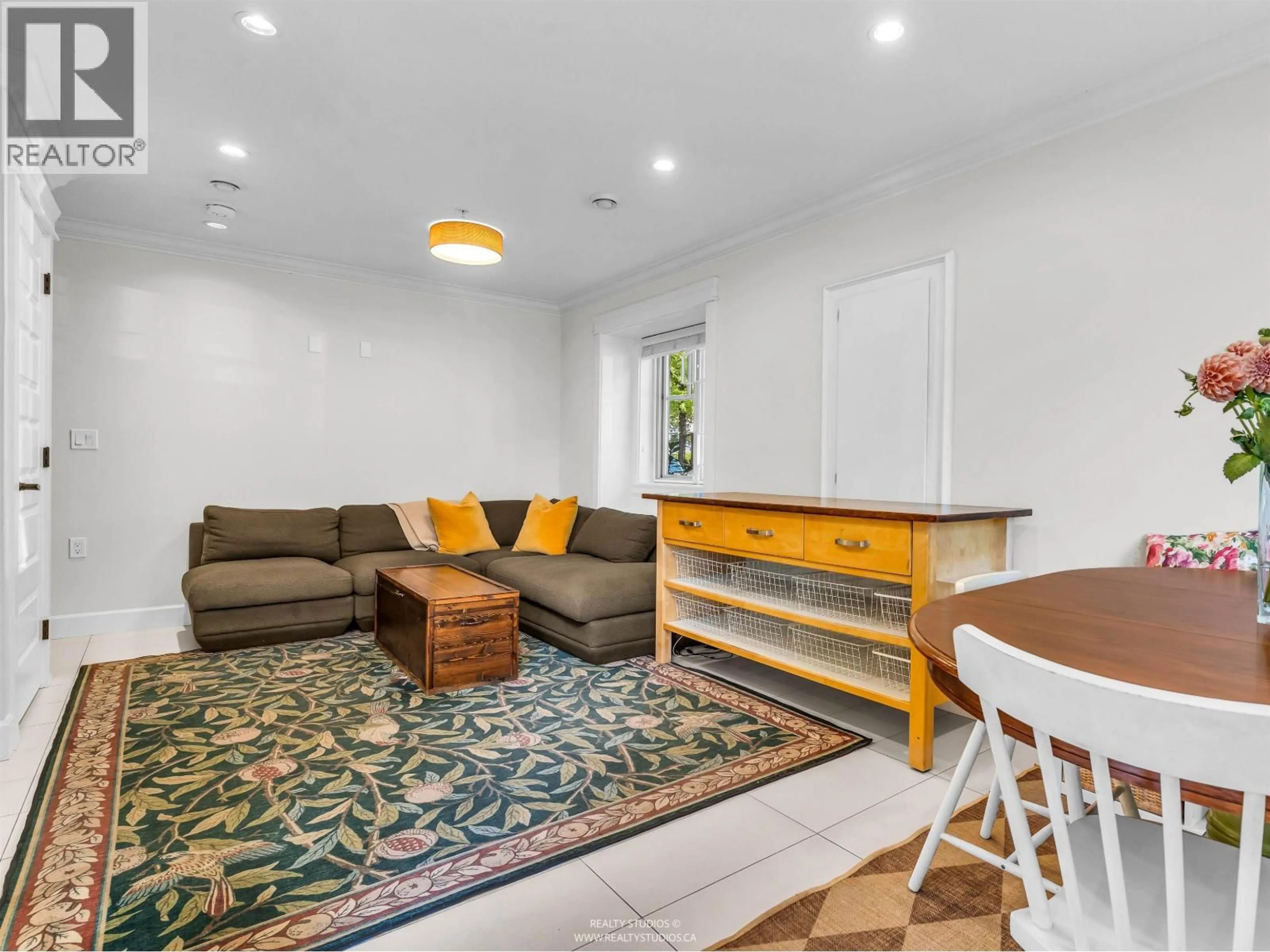Living room with furniture, unknown for 3103 ST. GEORGE STREET, Vancouver British Columbia V5T3R9
