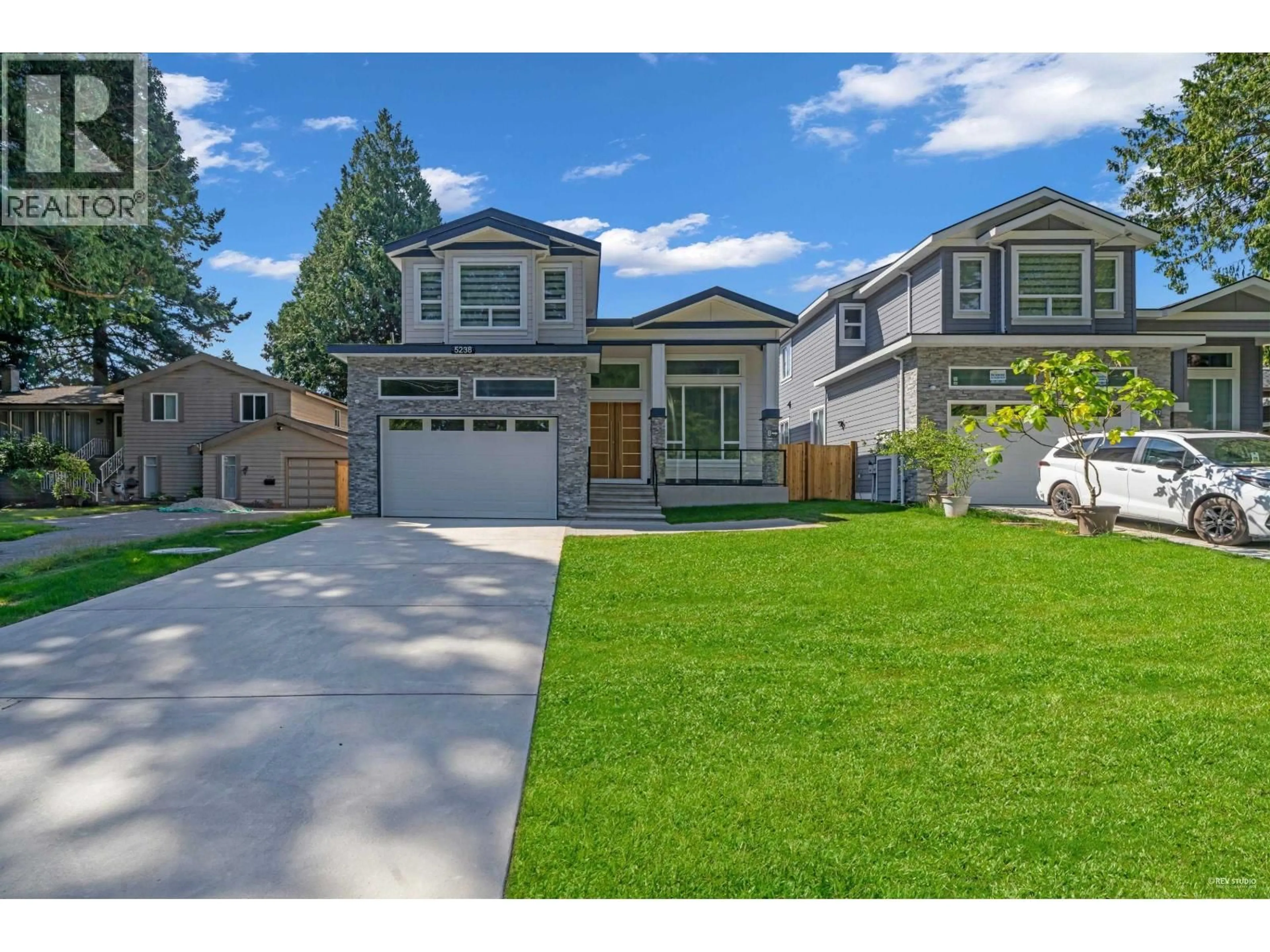 Home with vinyl exterior material, street for 5238 6 AVENUE, Delta British Columbia V4M1L5