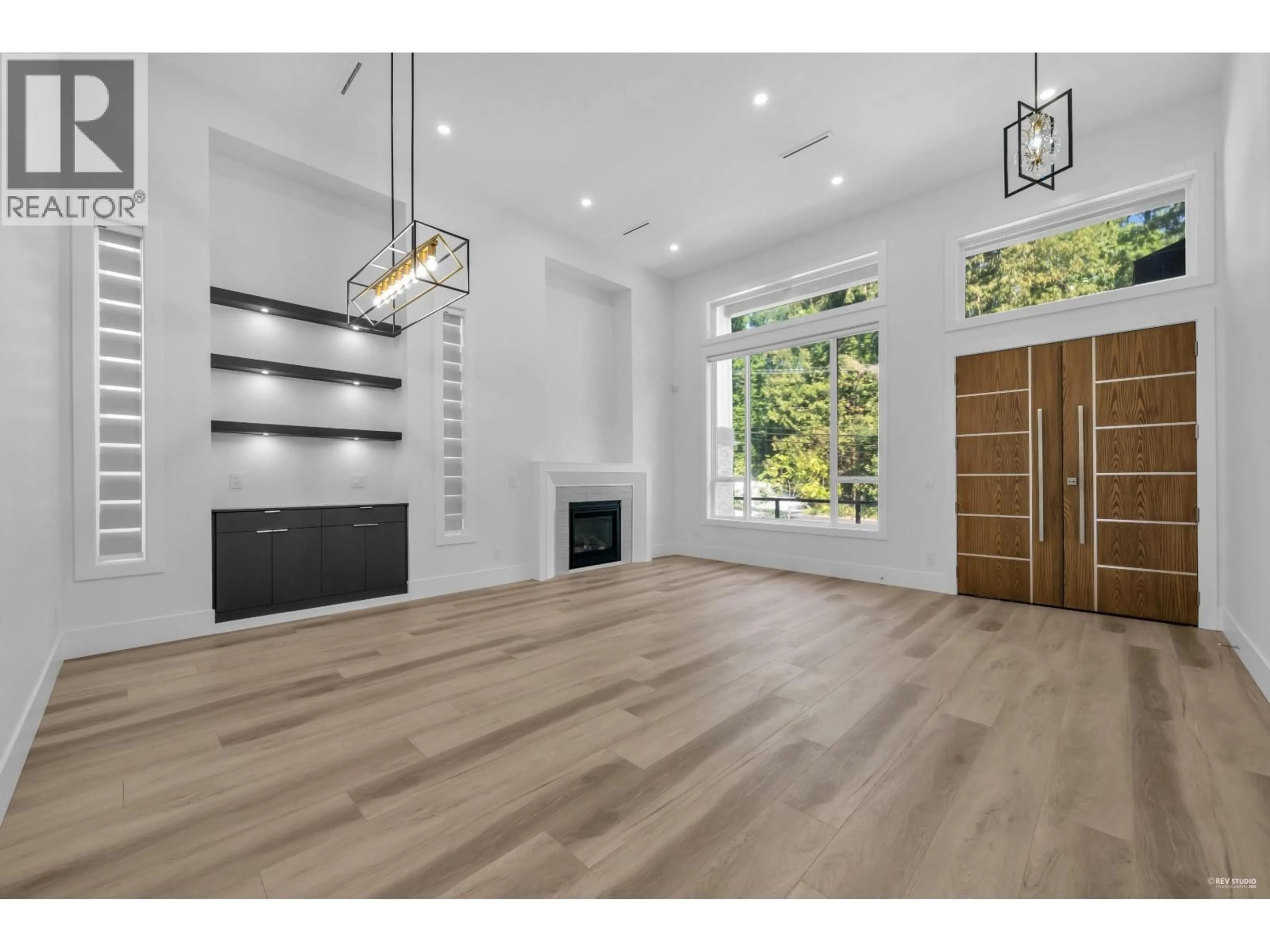 Unknown for 5238 6 AVENUE, Delta British Columbia V4M1L5