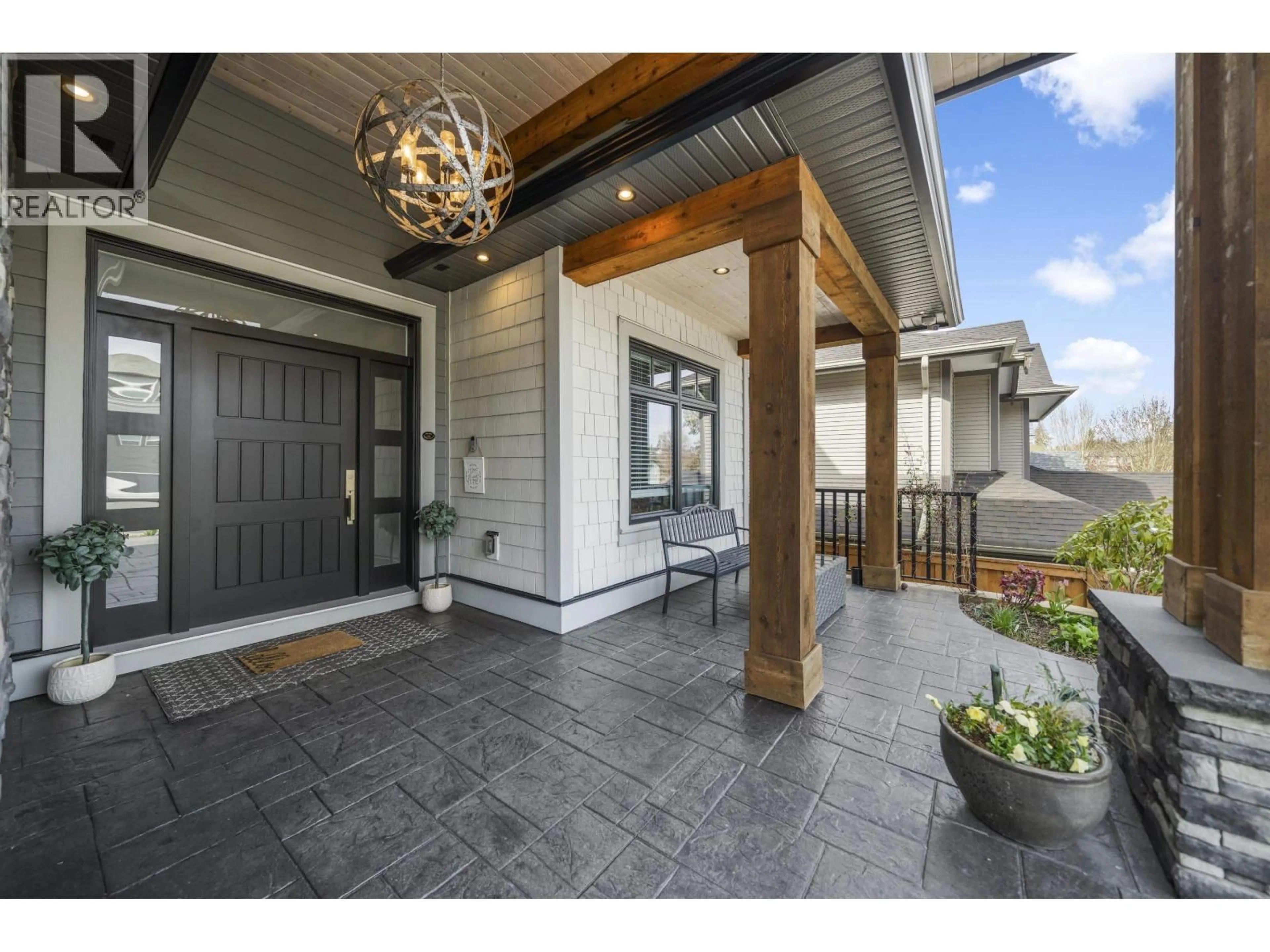 Indoor entryway for 23902 117B AVENUE, Maple Ridge British Columbia V4R2V6