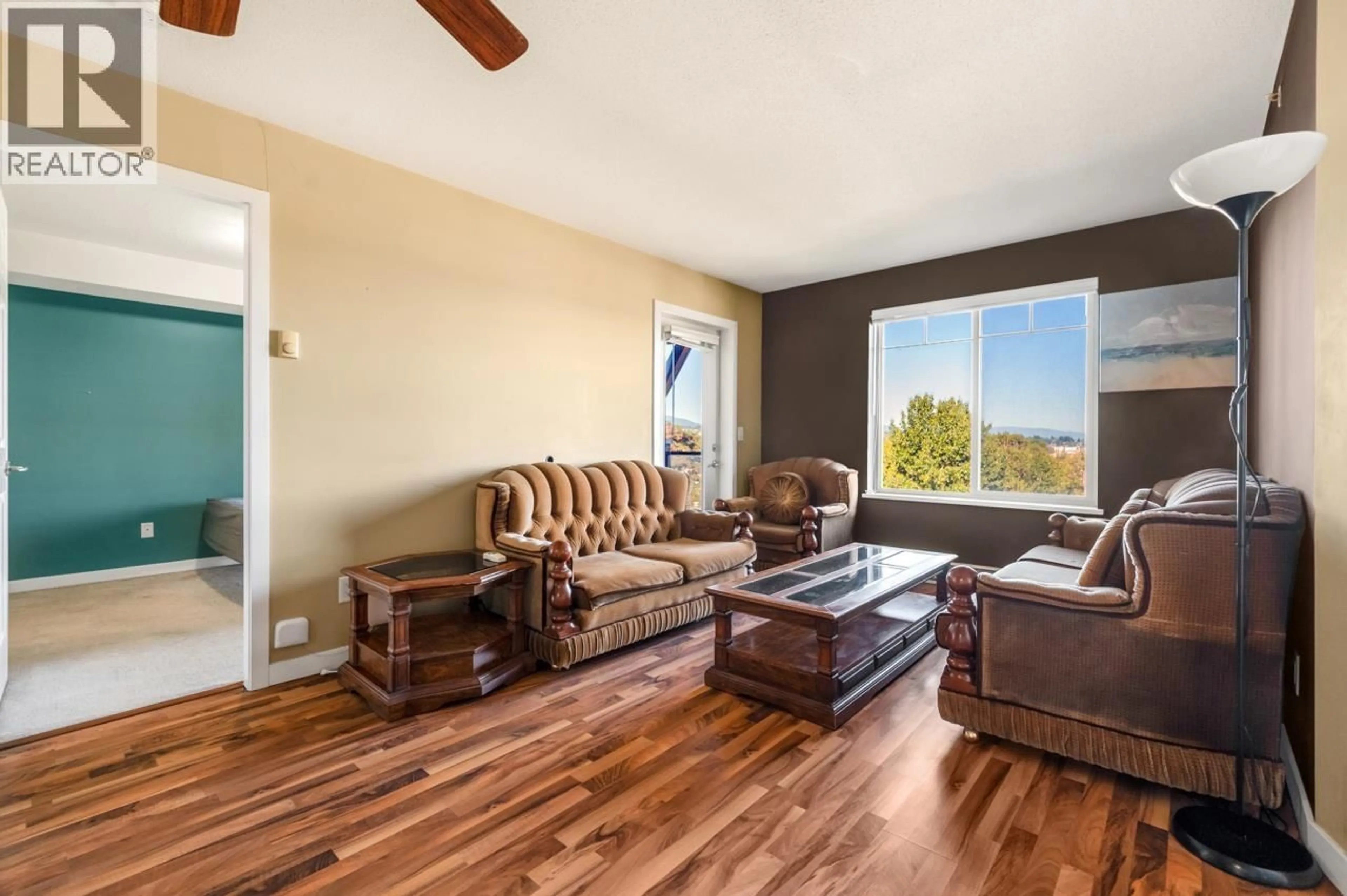 Living room with furniture, wood/laminate floor for 3413 - 240 SHERBROOKE STREET, New Westminster British Columbia V3L0A4