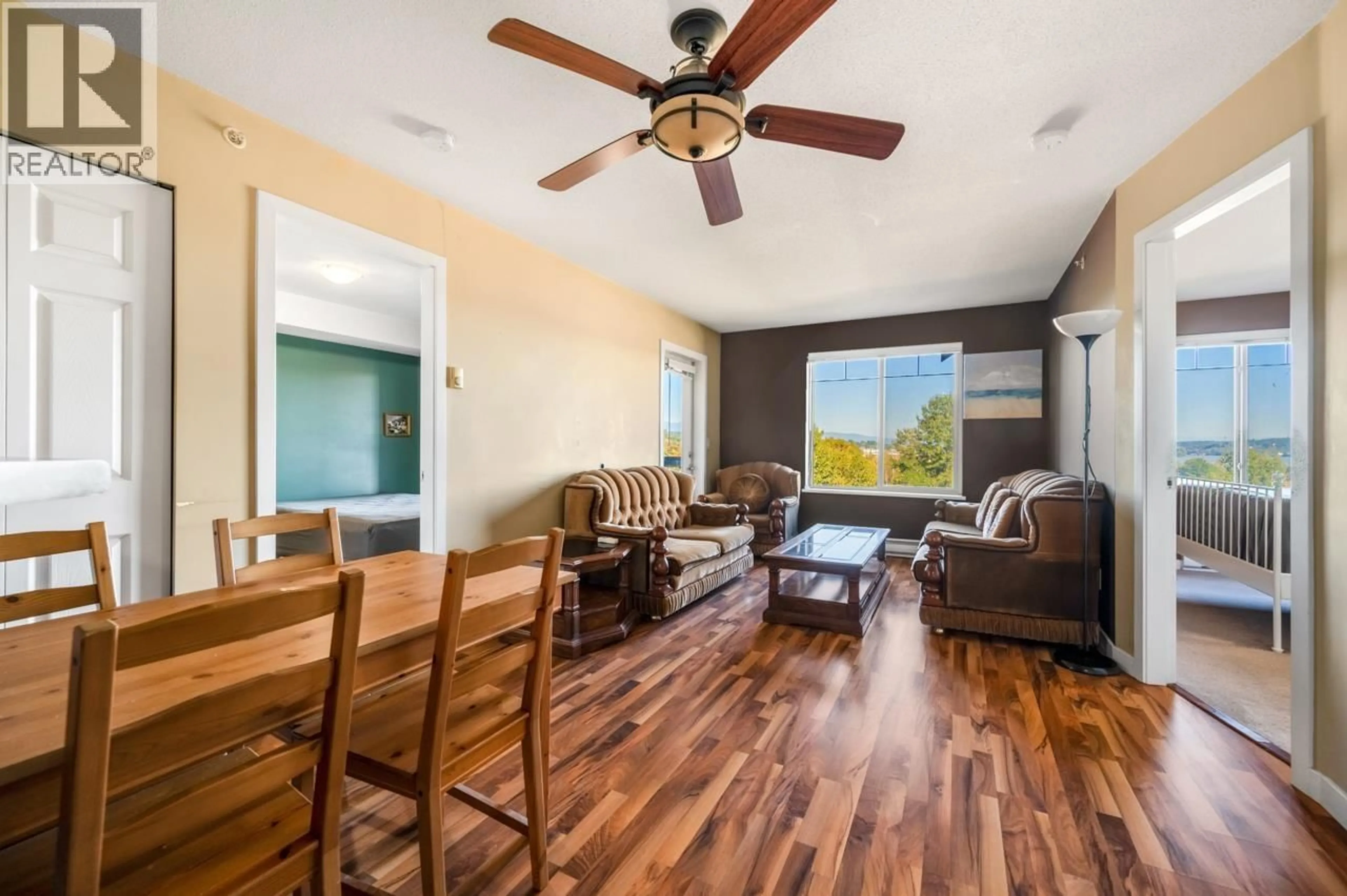 Living room with furniture, wood/laminate floor for 3413 - 240 SHERBROOKE STREET, New Westminster British Columbia V3L0A4