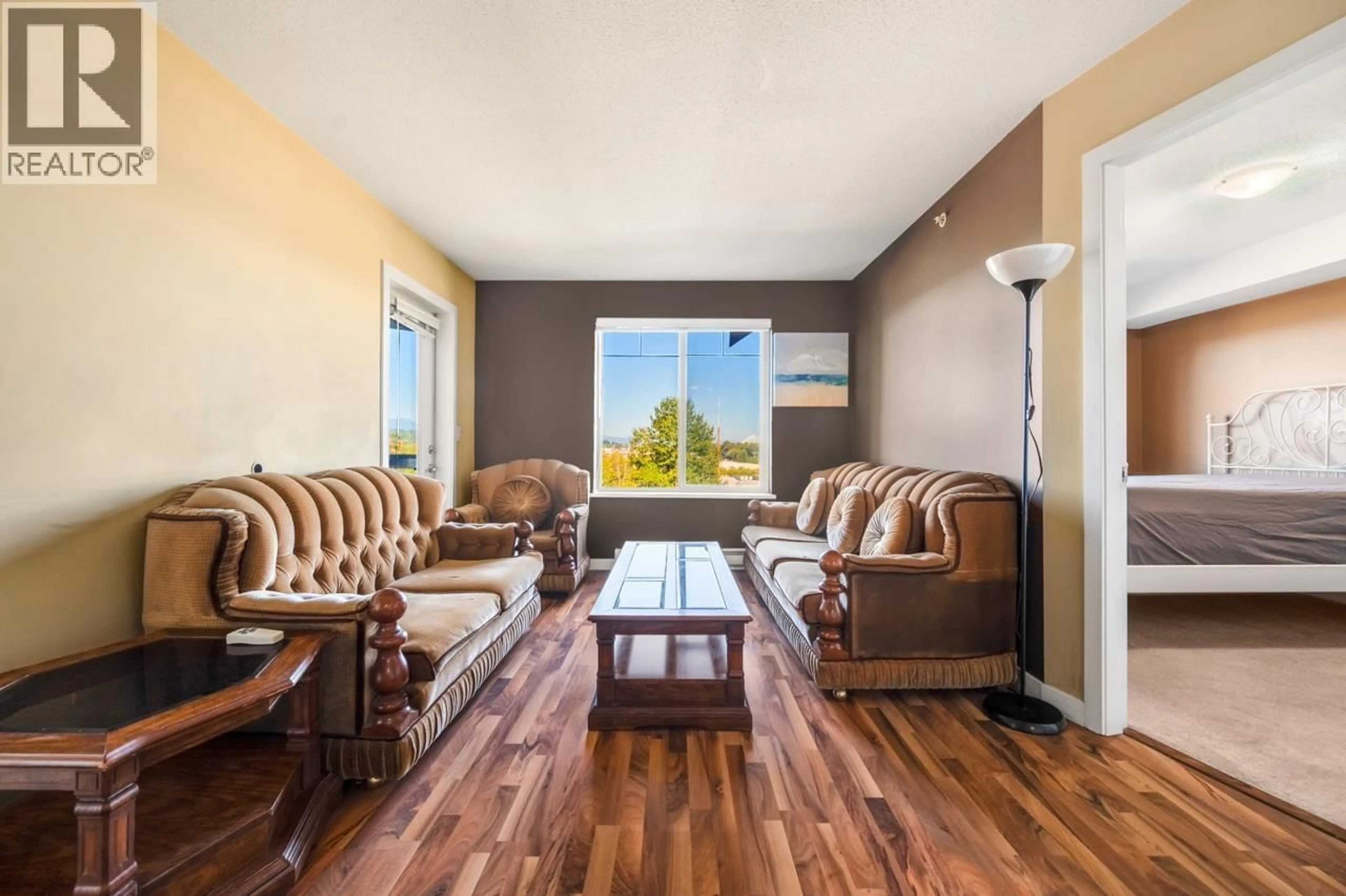 Living room with furniture, unknown for 3413 - 240 SHERBROOKE STREET, New Westminster British Columbia V3L0A4