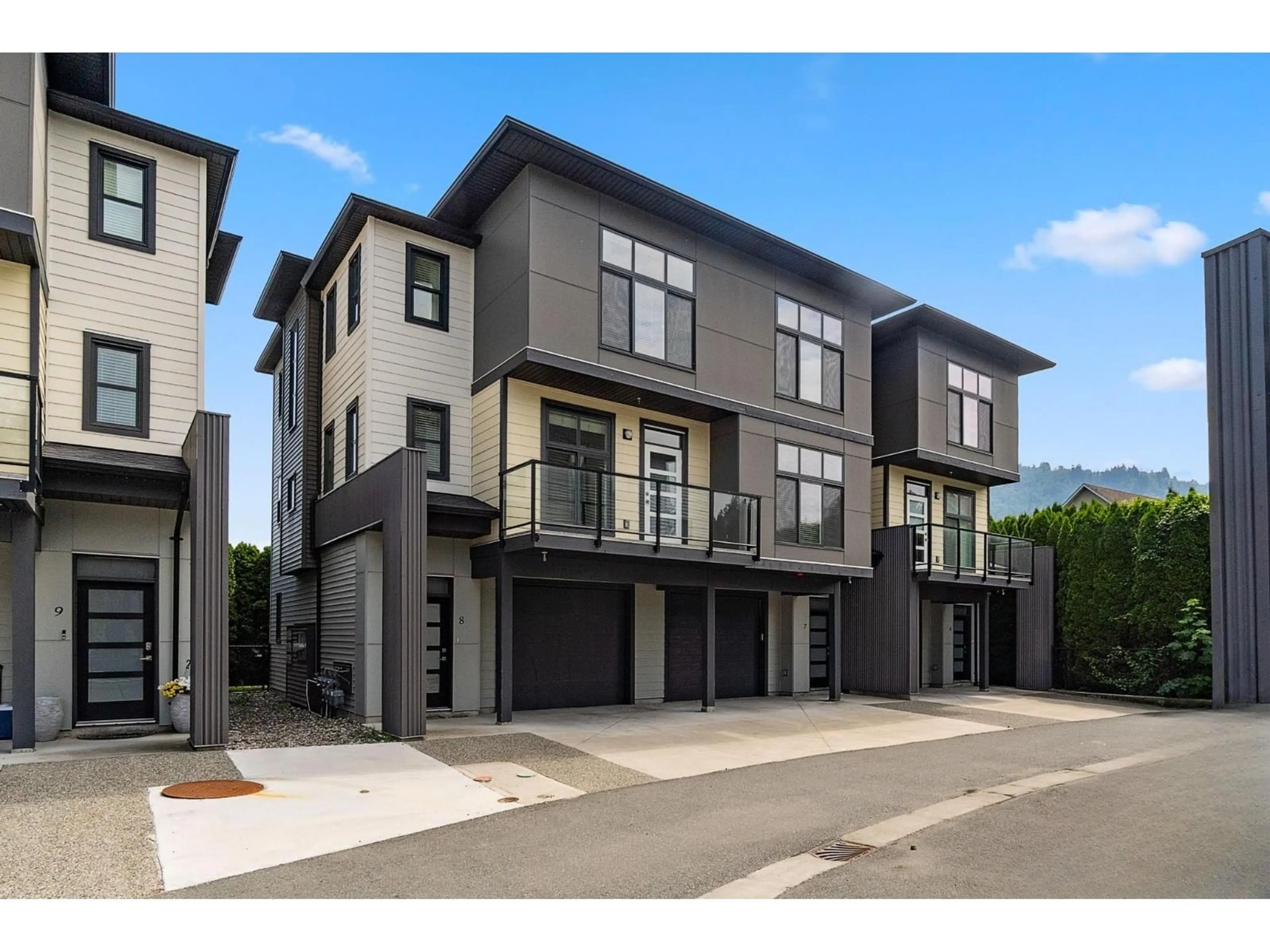 Unknown for 8 - 6029 PROMONTORY ROAD, Chilliwack British Columbia V2R6B1