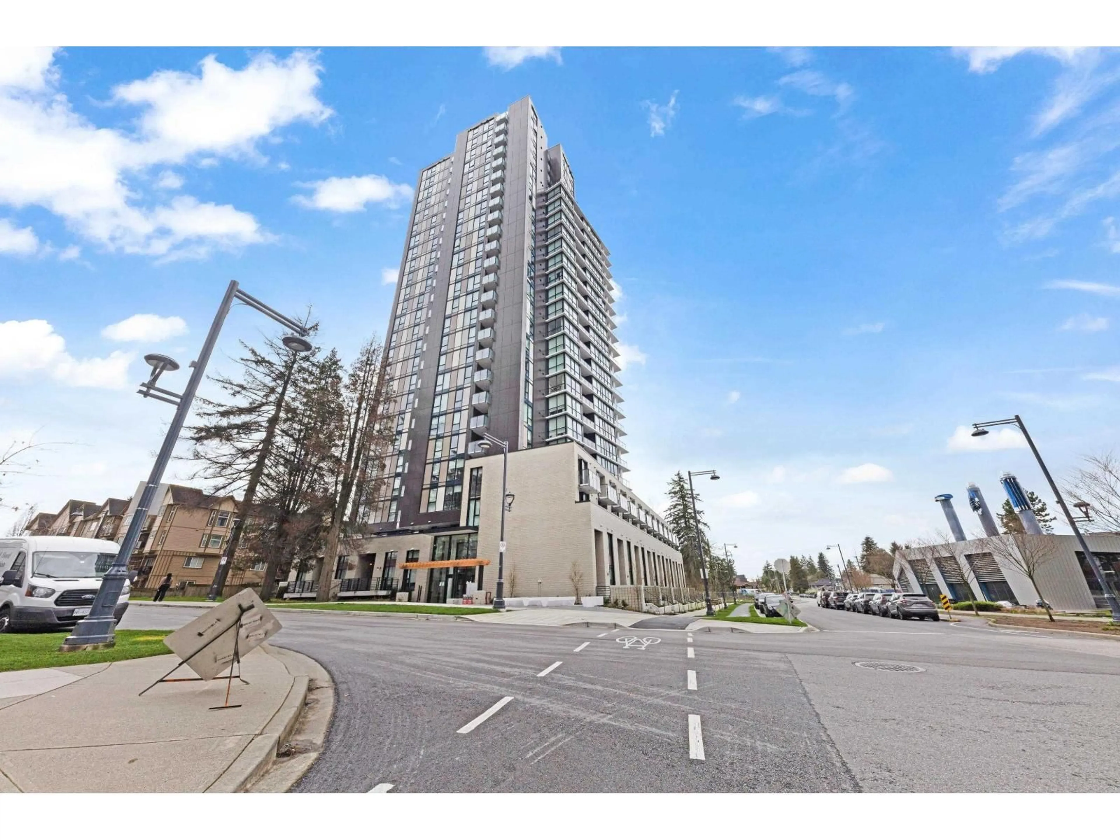 A pic from outside/outdoor area/front of a property/back of a property/a pic from drone, street for 309 - 10333 133, Surrey British Columbia V3R2H4