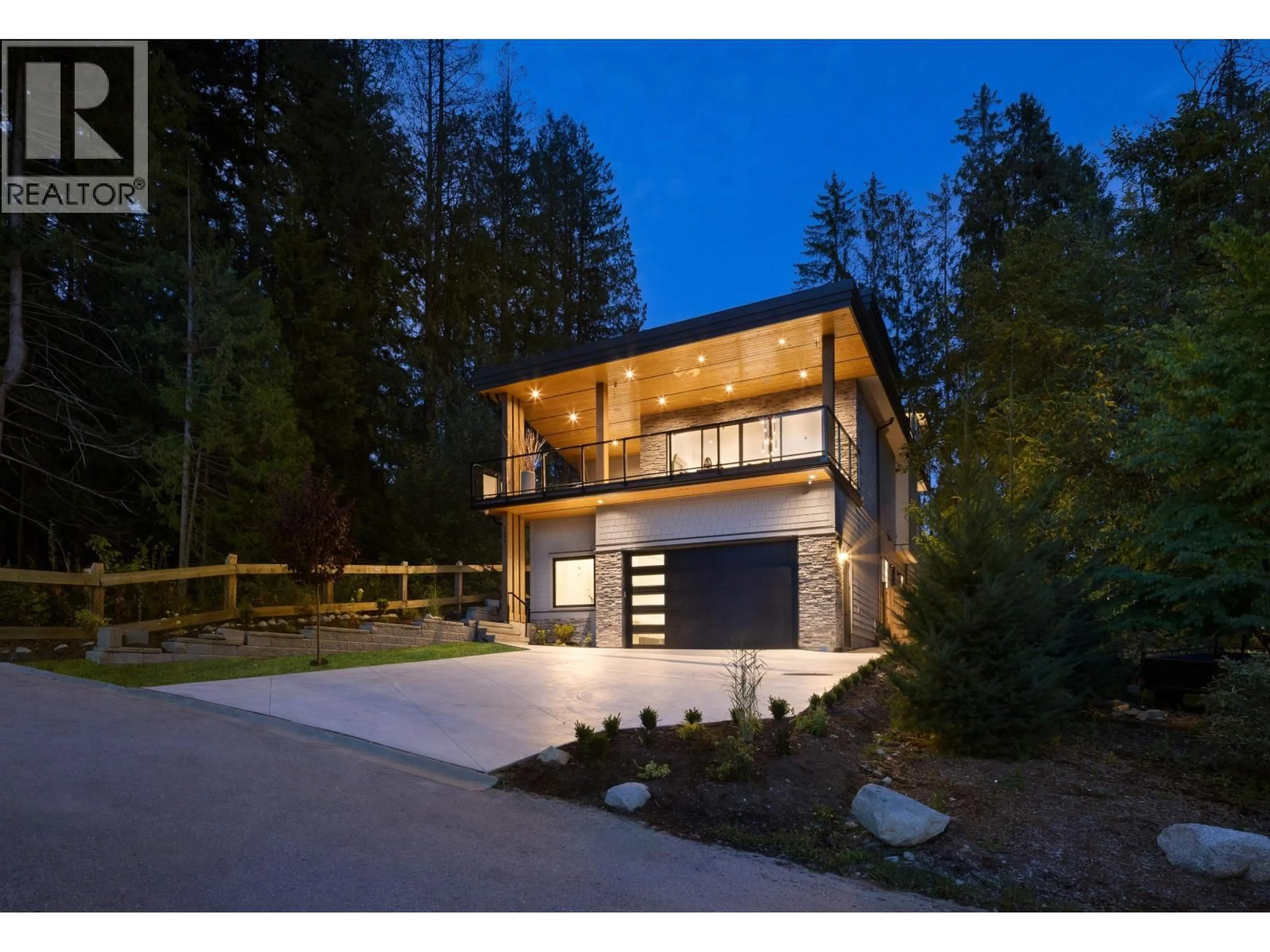 Indoor garage for 1486 COAST MERIDIAN ROAD, Coquitlam British Columbia V3E3H3