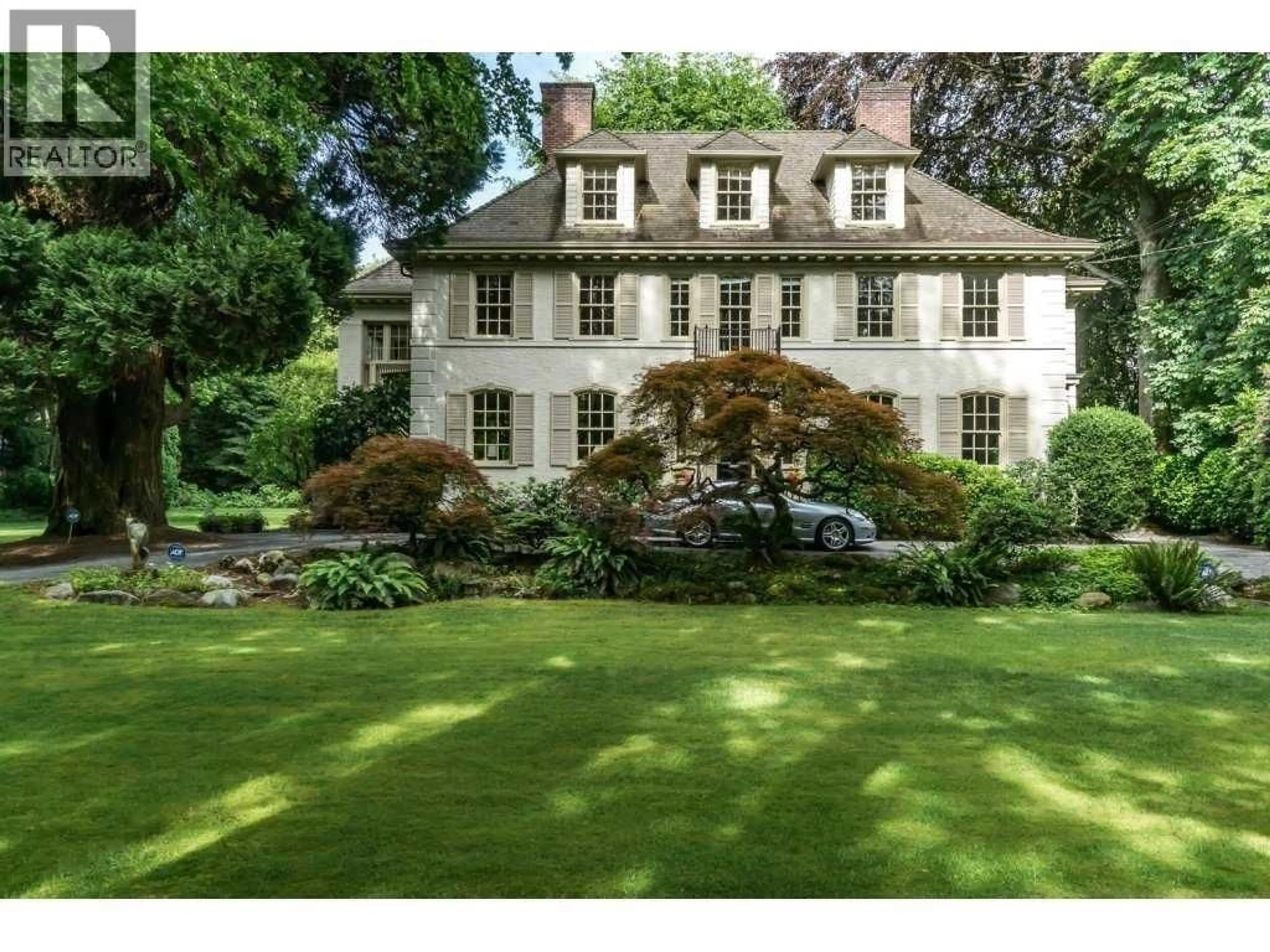 A pic from outside/outdoor area/front of a property/back of a property/a pic from drone, street for 3689 CARTIER STREET, Vancouver British Columbia V6H3C4