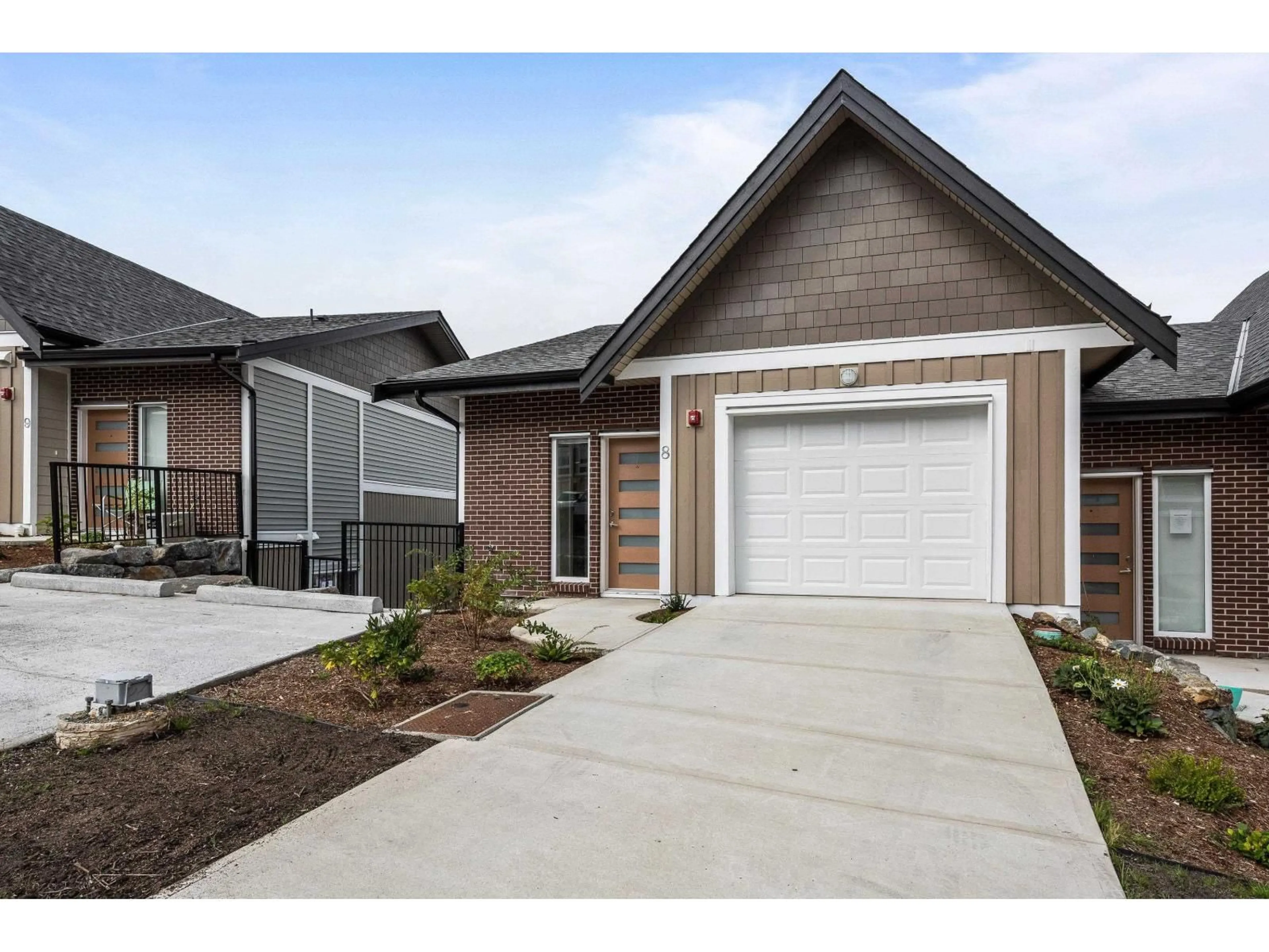 Home with brick exterior material, street for 8 - 1928 WOODSIDE BOULEVARD, Agassiz British Columbia V0M1A1