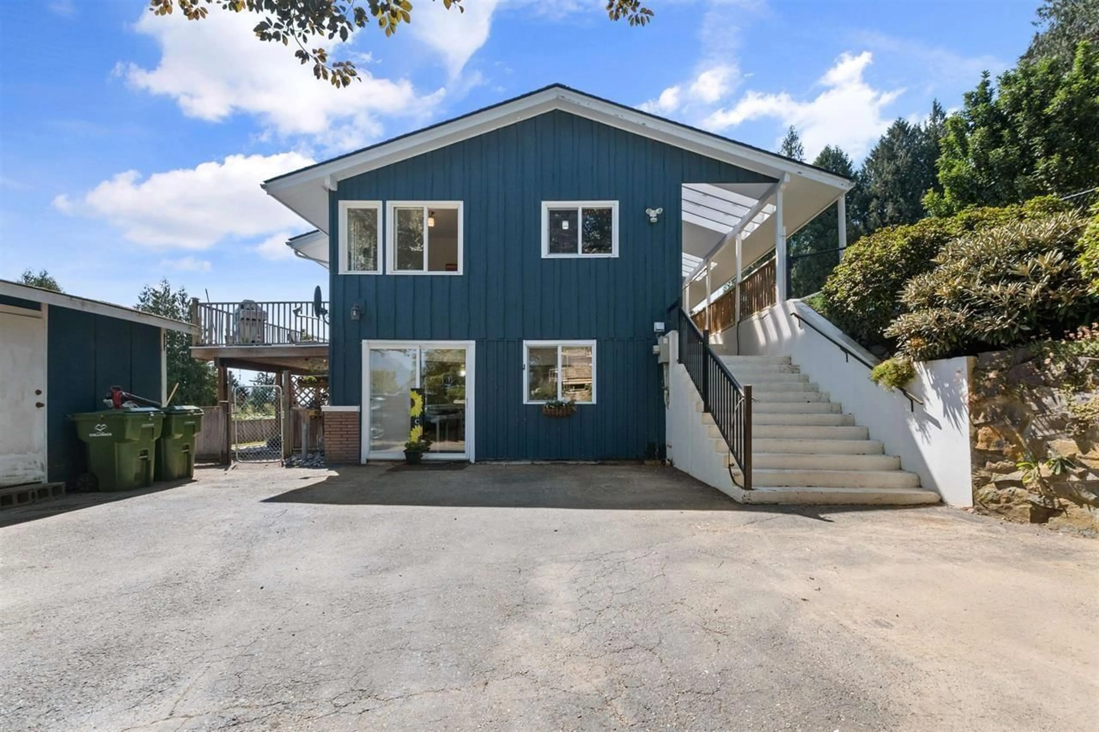 A pic from outside/outdoor area/front of a property/back of a property/a pic from drone, unknown for 10005 KENSWOOD DRIVE, Chilliwack British Columbia V2P7N5