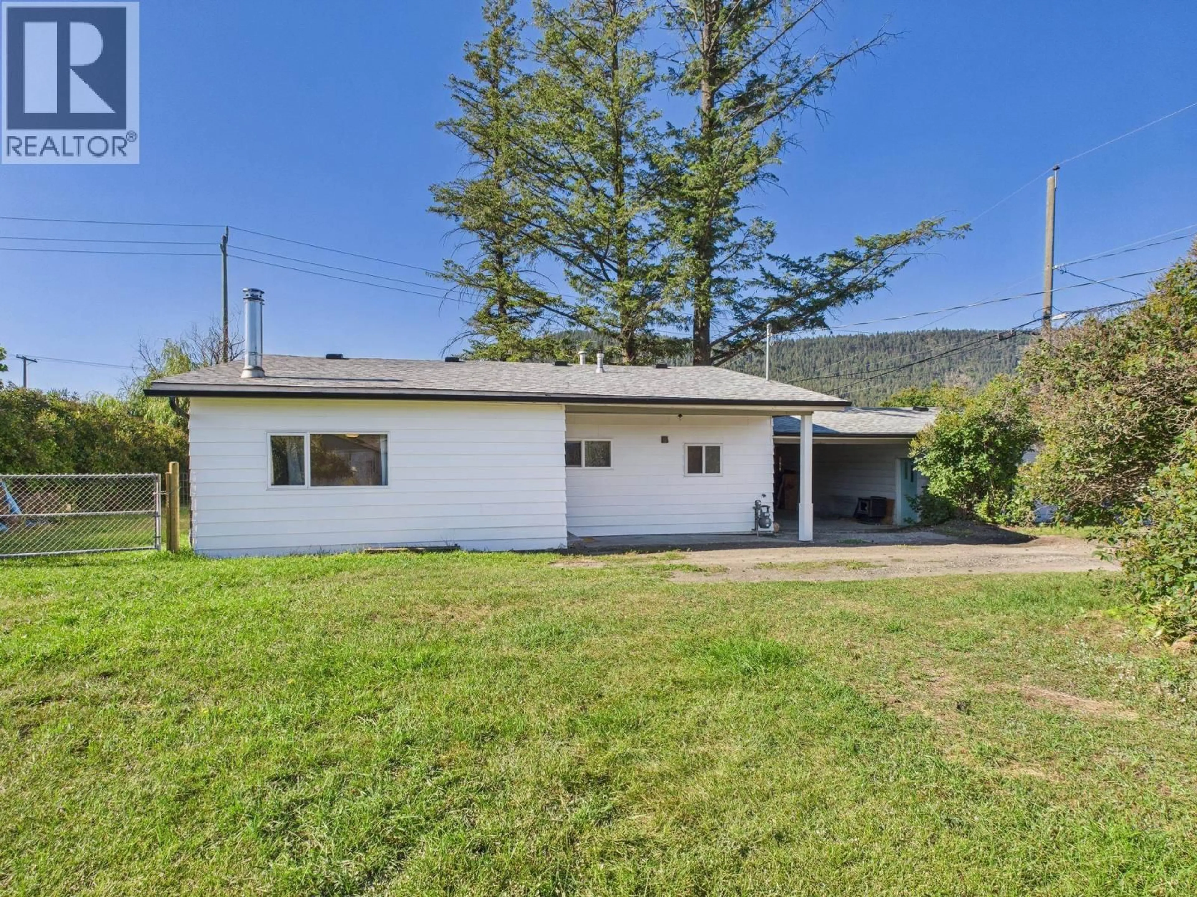 Unknown for 2020 MACKENZIE AVENUE, Williams Lake British Columbia V2G1P3