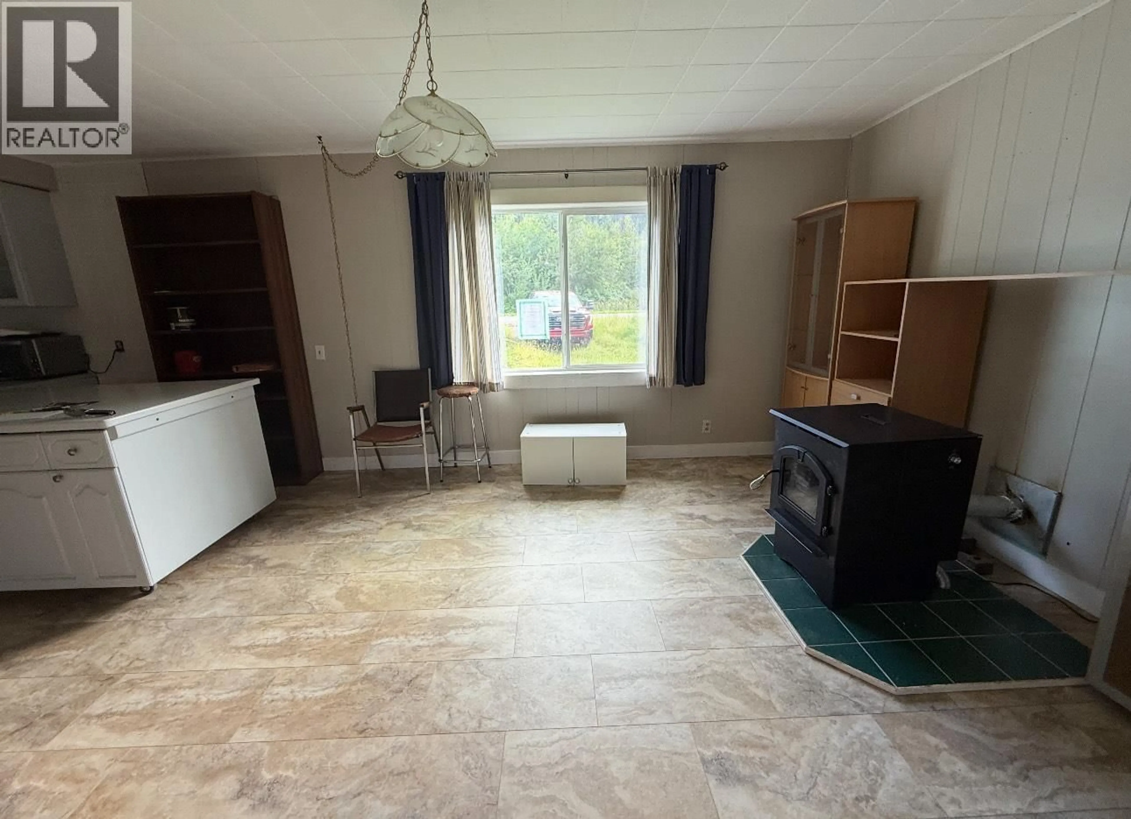 A pic of a room for 34501 UPPER FRASER ROAD, Prince George British Columbia V0J2Z0