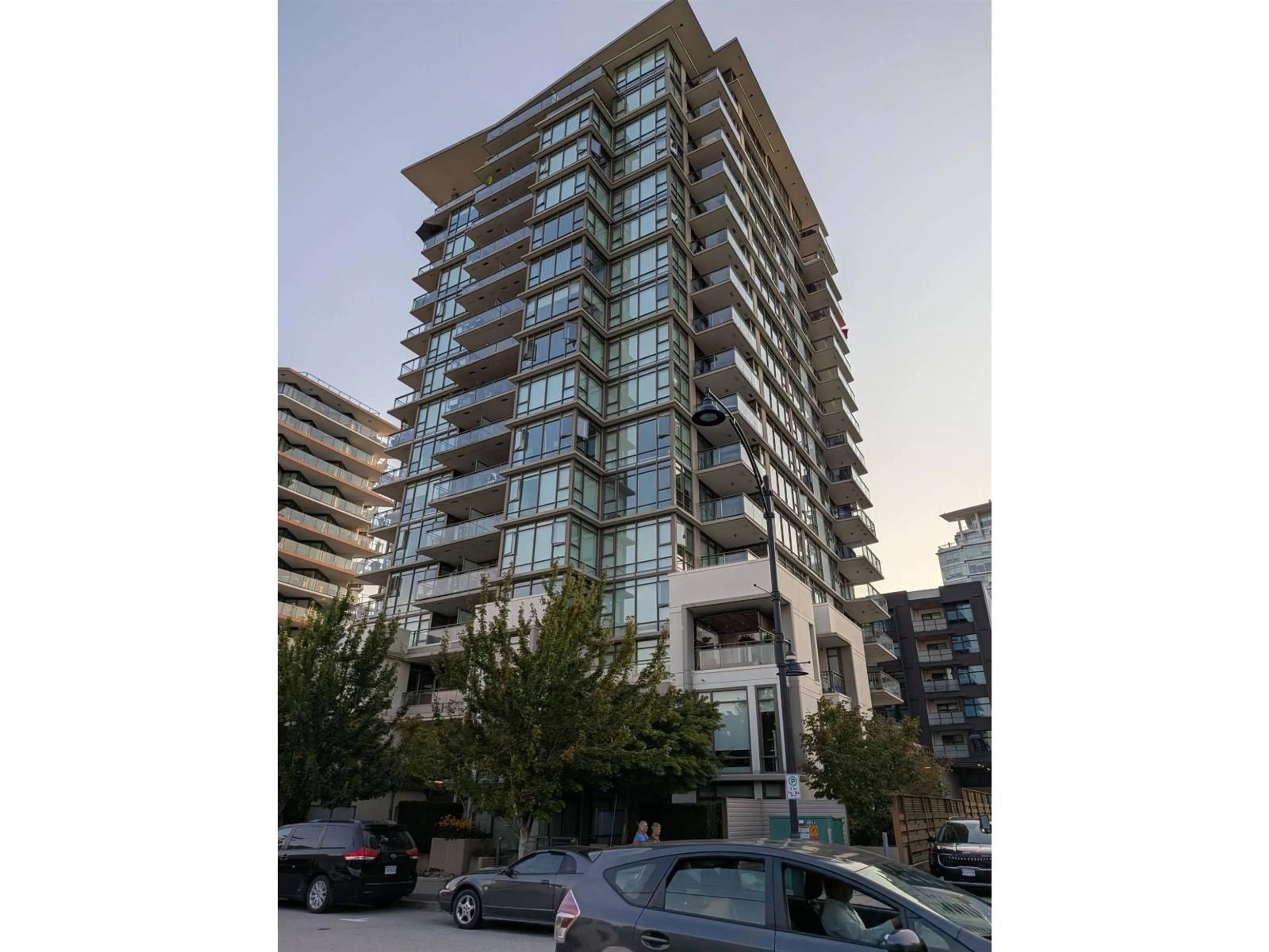 Blurry image for 1201 - 1455 GEORGE, White Rock British Columbia V4B0A9