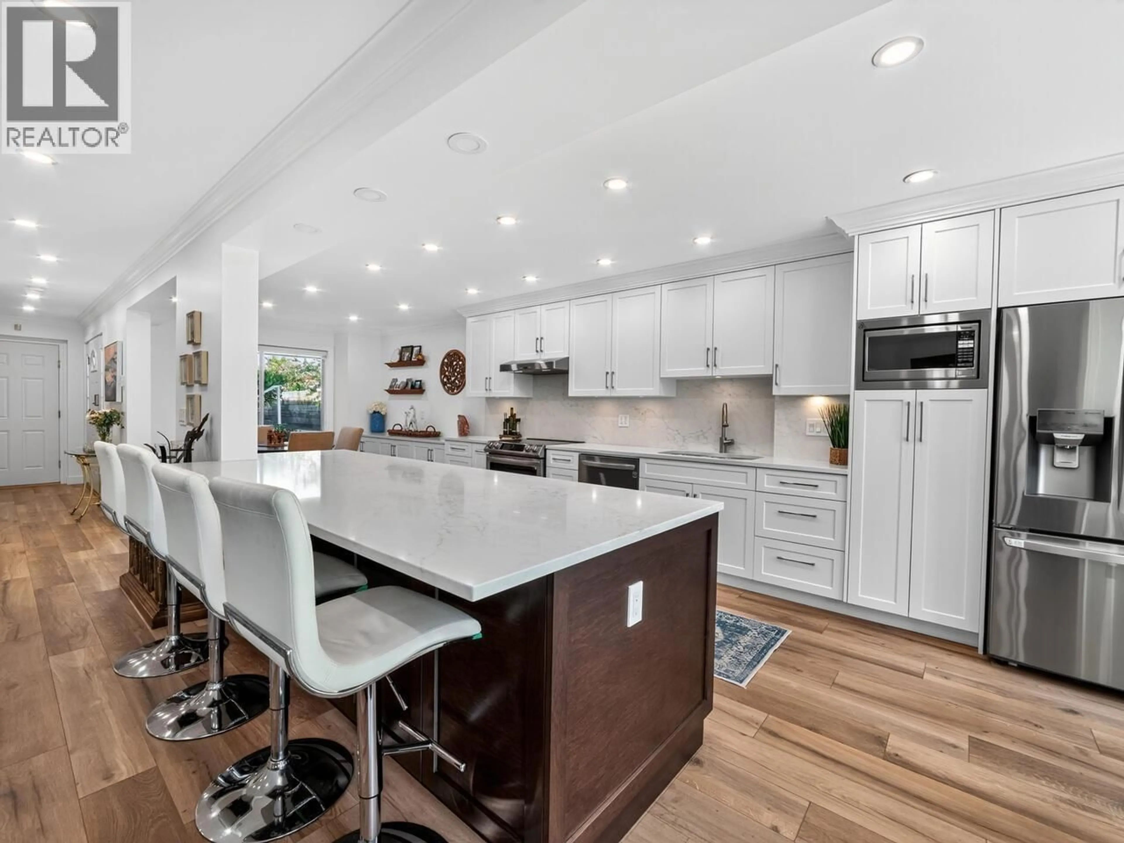 Open concept kitchen, unknown for 29 - 72 JAMIESON COURT, New Westminster British Columbia V3L5R6